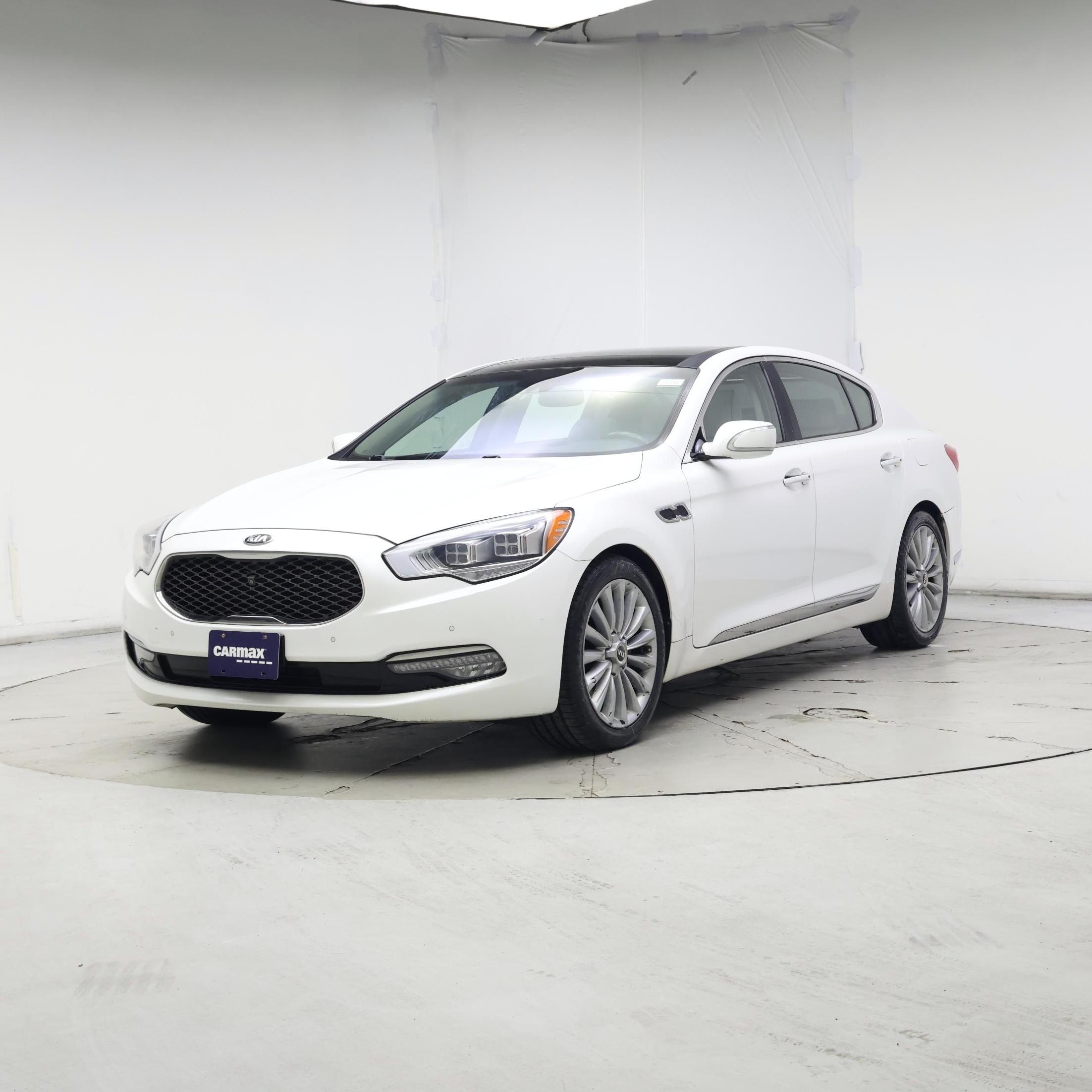Thumbnail: 2015 Kia K900 - 4