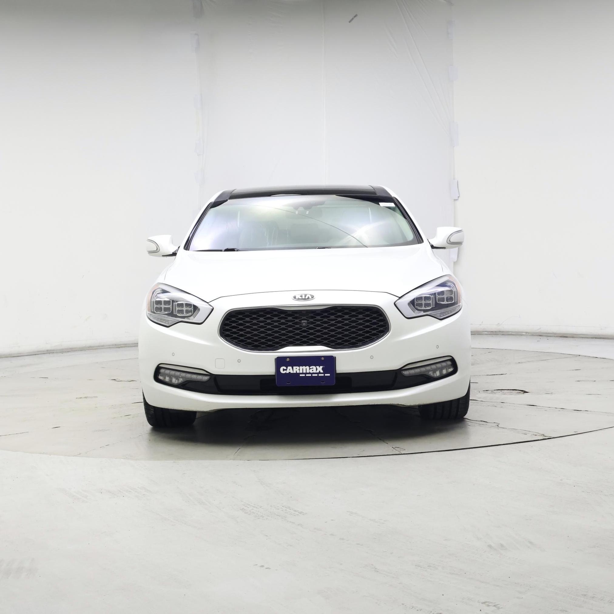 Thumbnail: 2015 Kia K900 - 5