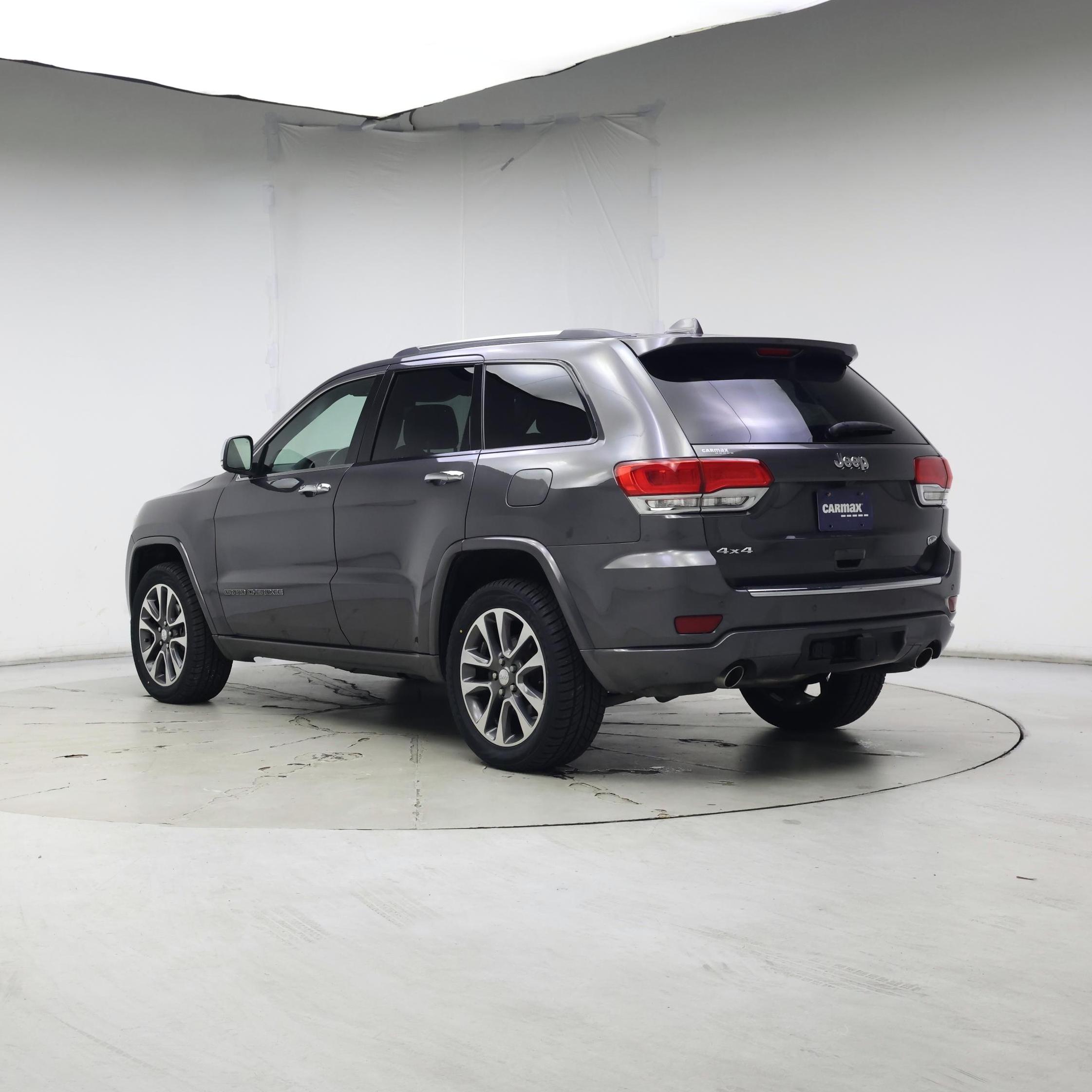 Thumbnail: 2017 Jeep Grand Cherokee - 2