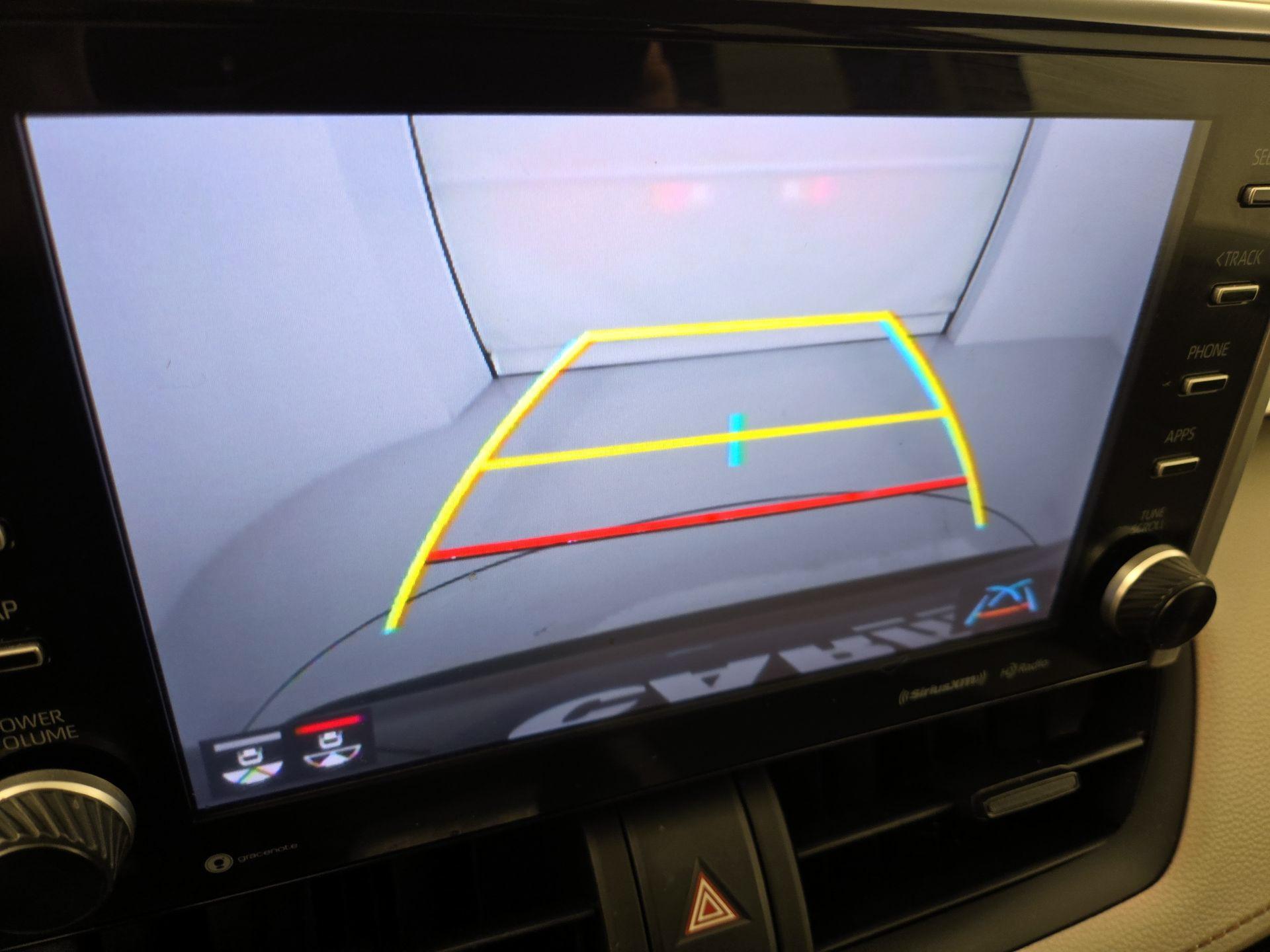 Thumbnail: 2022 Toyota RAV4 - 14