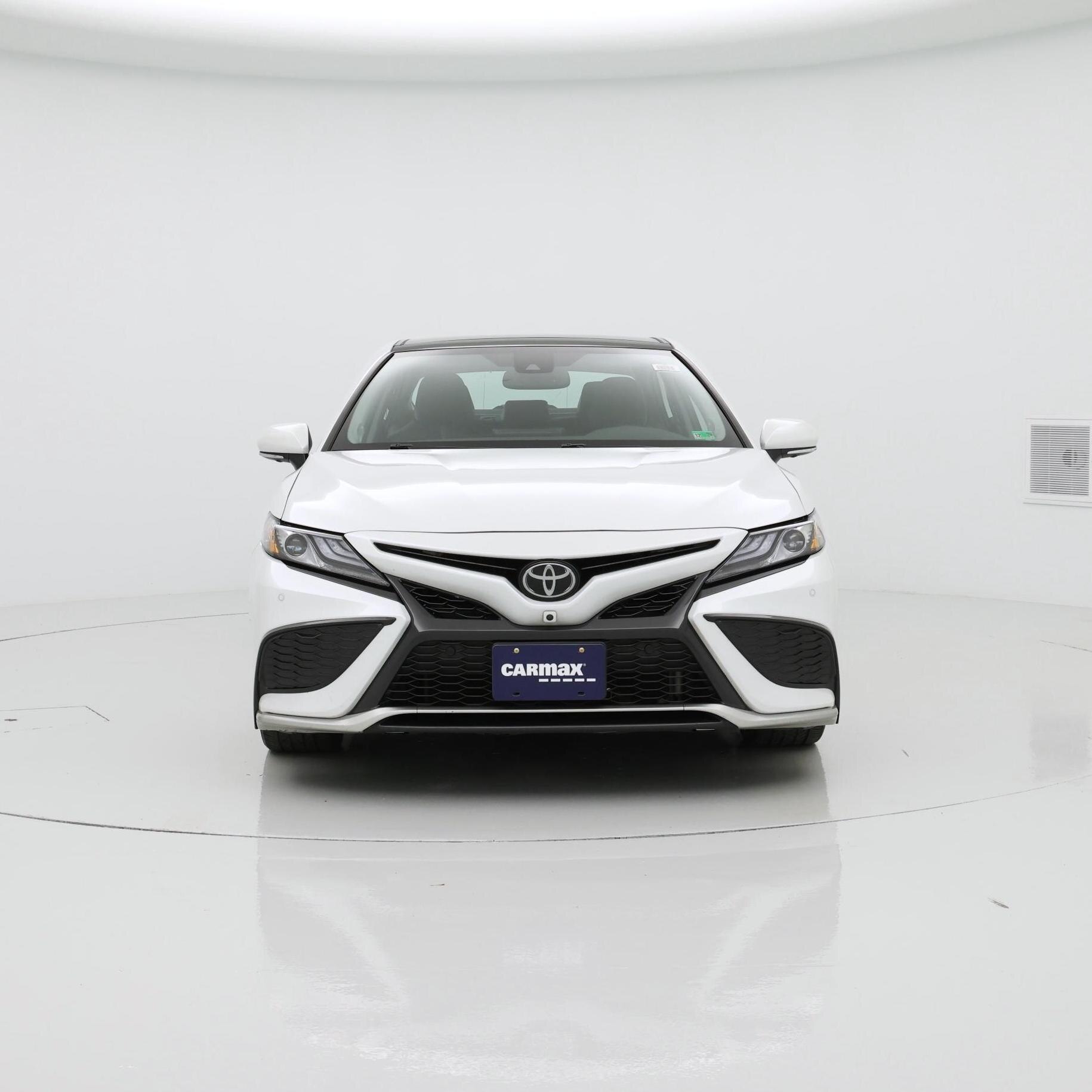 Thumbnail: 2023 Toyota Camry - 5