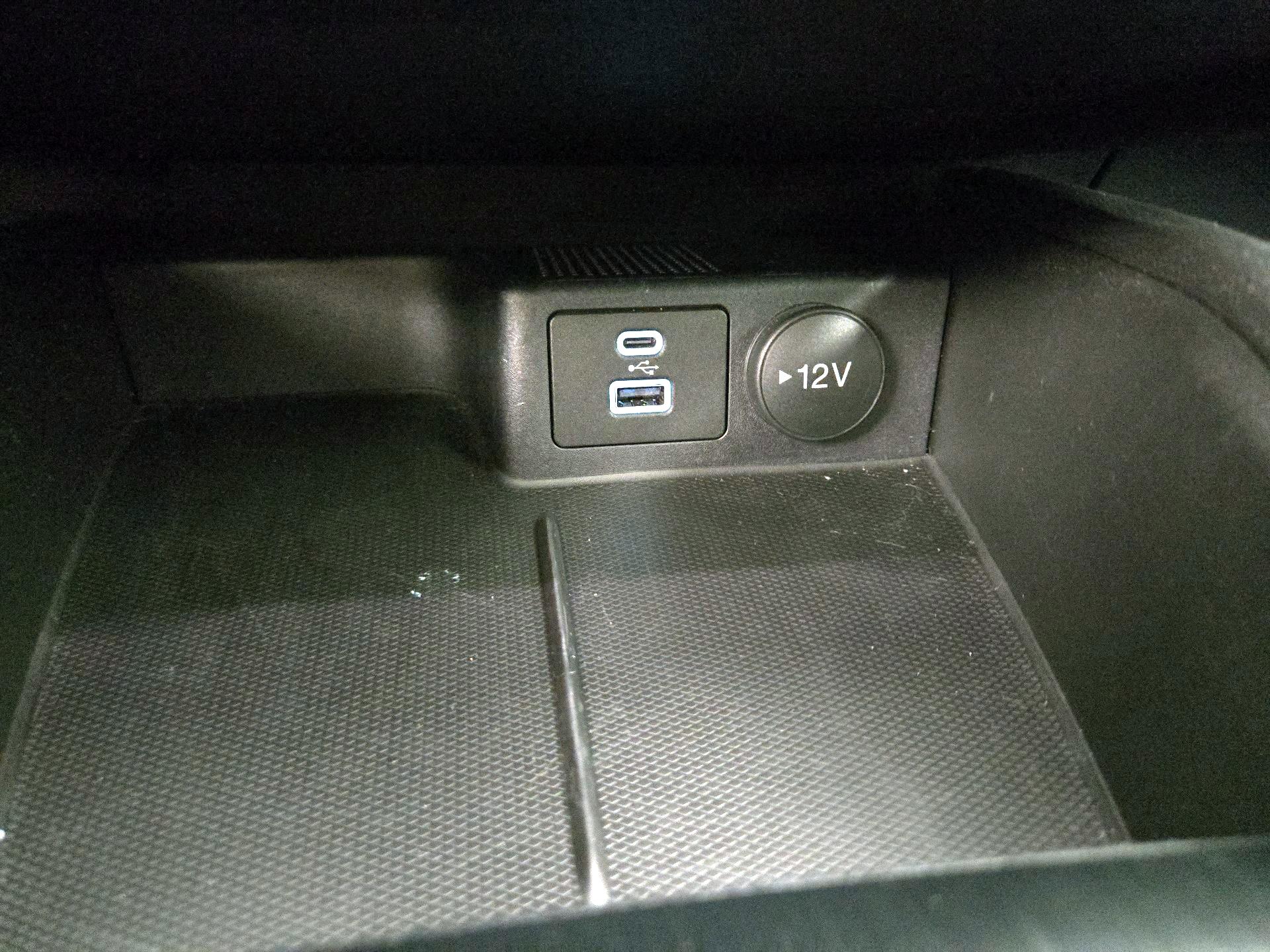 Thumbnail: 2023 Ford Escape - 18