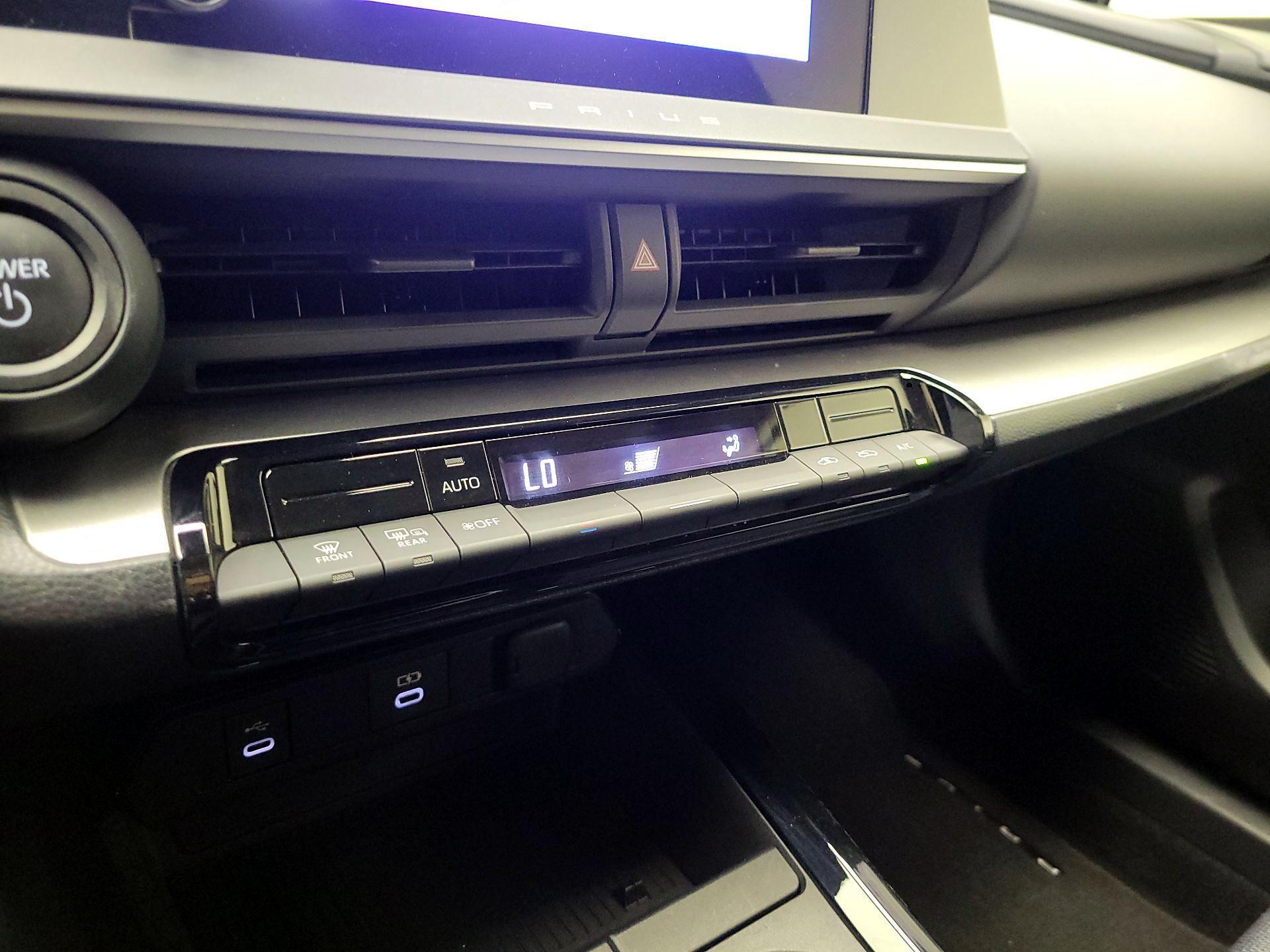 Thumbnail: 2023 Toyota Prius - 17