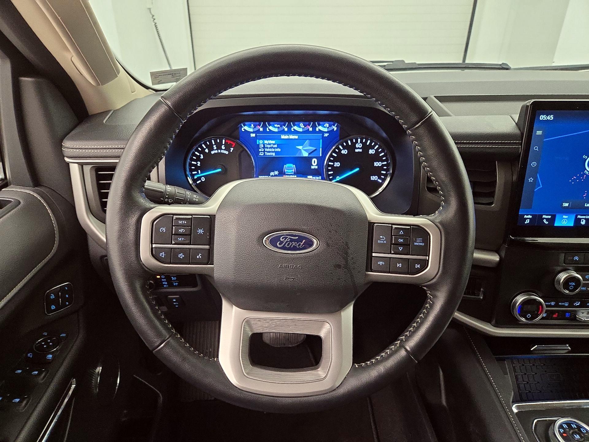 Thumbnail: 2024 Ford Expedition - 10