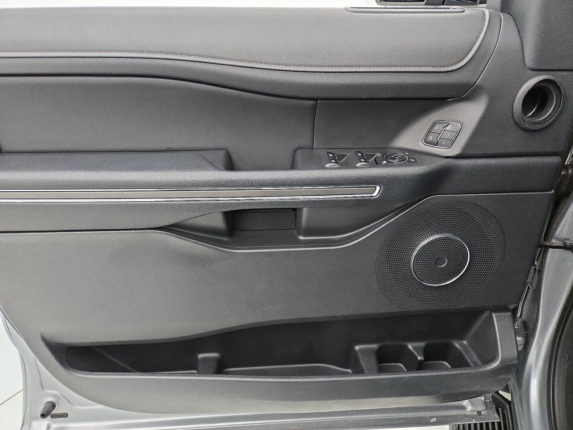 Thumbnail: 2024 Ford Expedition - 12