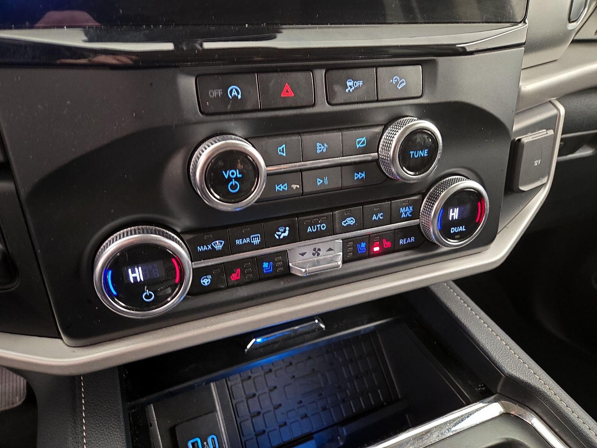 Thumbnail: 2024 Ford Expedition - 17