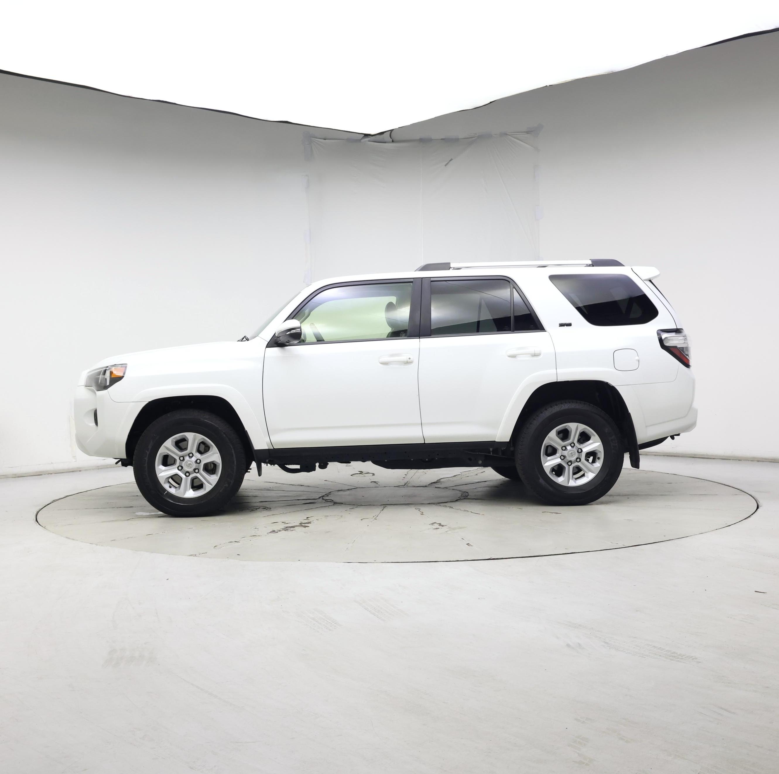 Thumbnail: 2024 Toyota 4Runner - 3