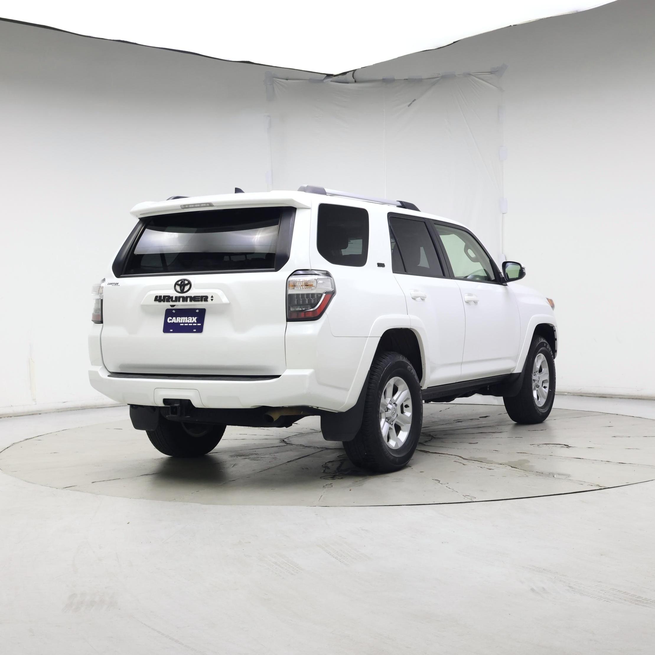 Thumbnail: 2024 Toyota 4Runner - 8