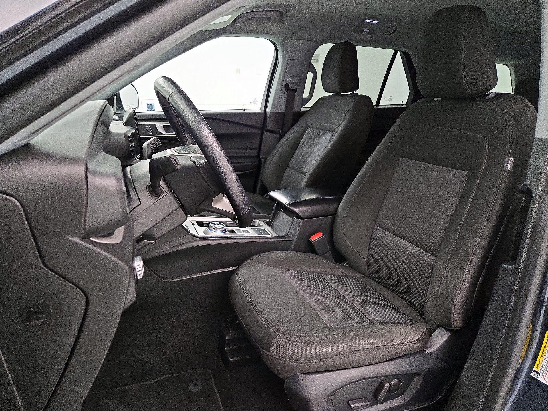 Thumbnail: 2023 Ford Explorer - 11