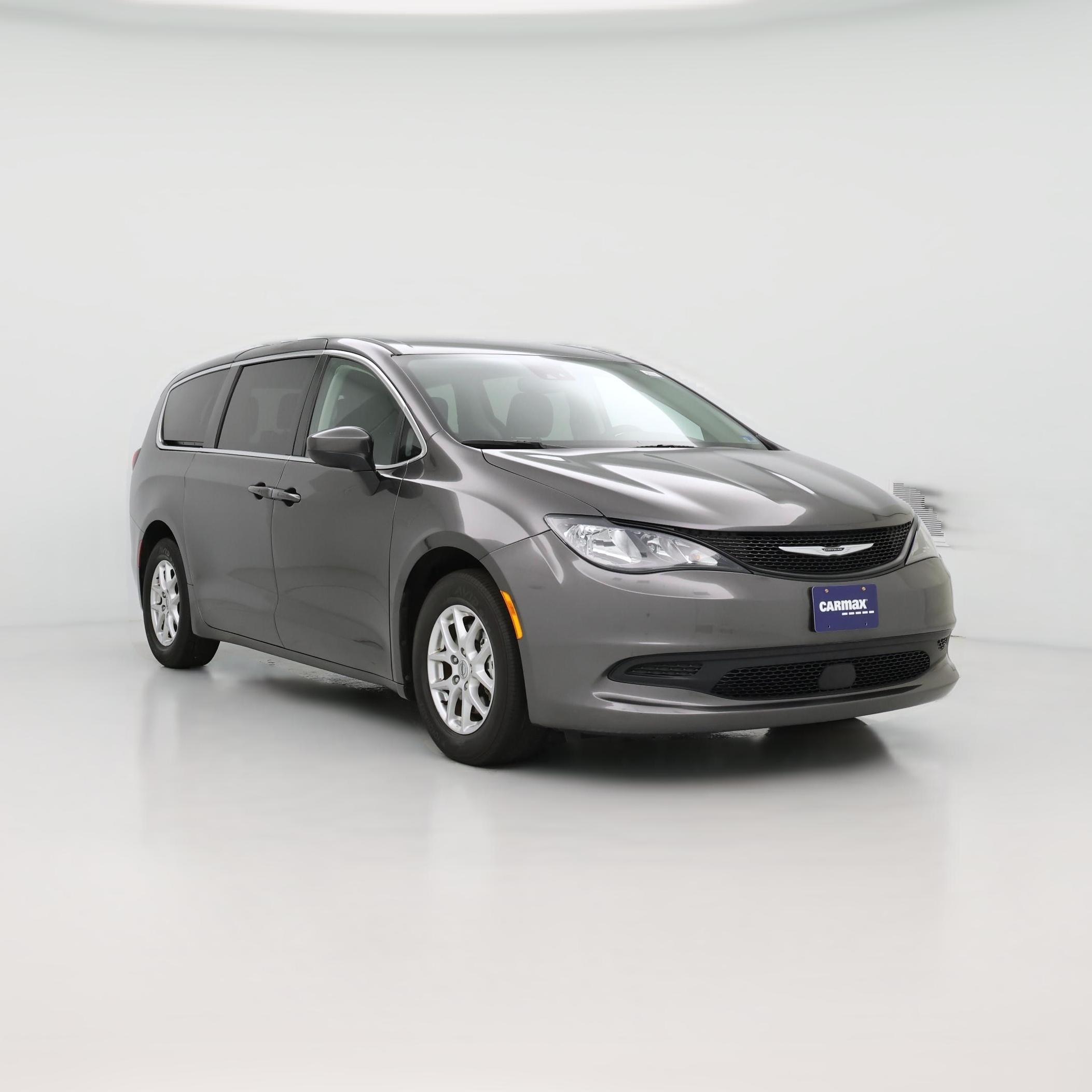 Thumbnail: 2023 Chrysler Voyager - 1
