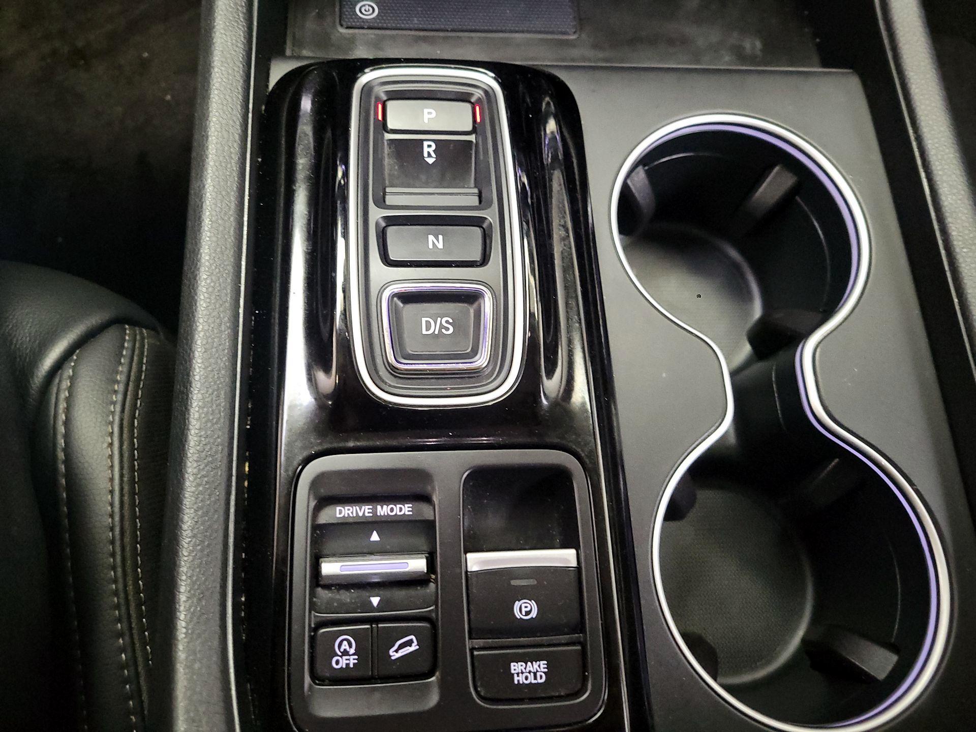 Thumbnail: 2024 Honda Pilot - 18