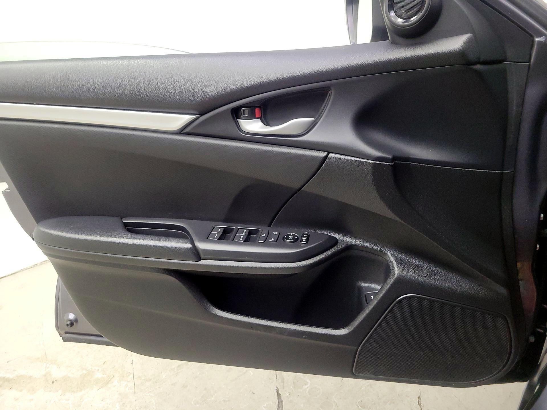 Thumbnail: 2020 Honda Civic - 12