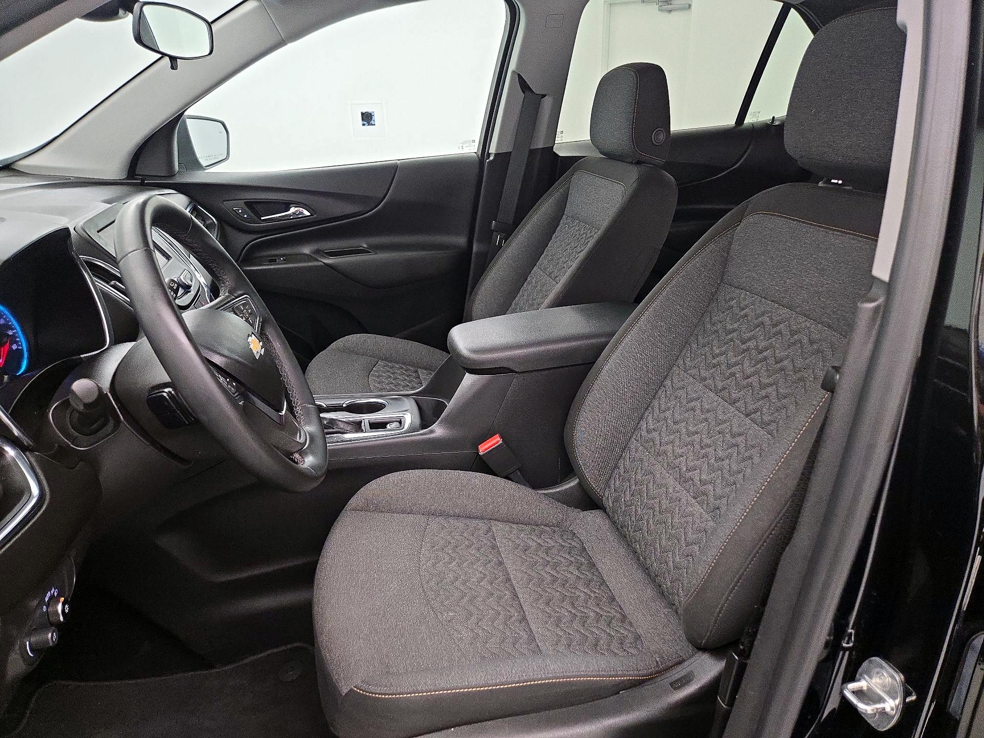 Thumbnail: 2023 Chevrolet Equinox - 11