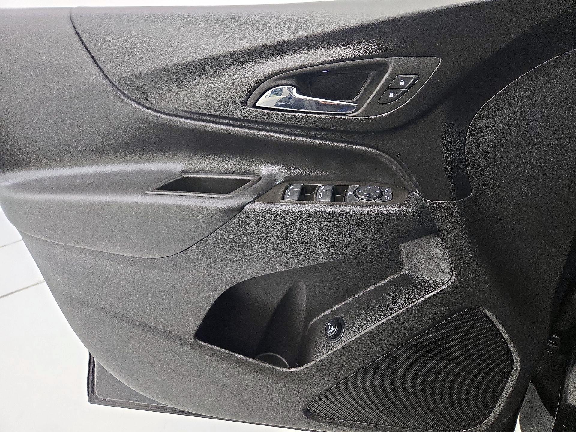 Thumbnail: 2023 Chevrolet Equinox - 12