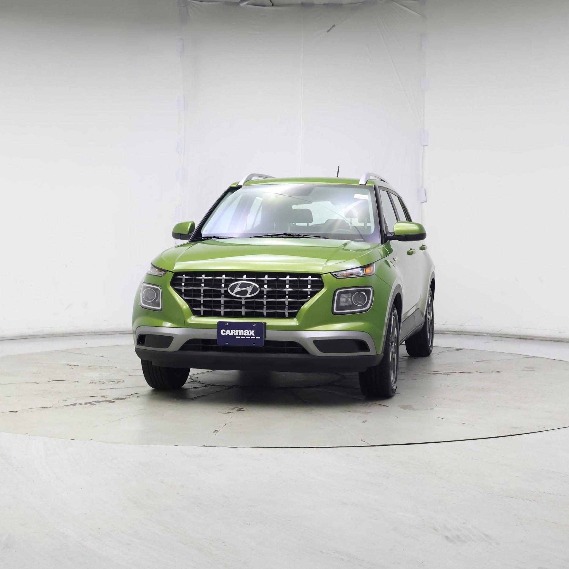 Thumbnail: 2023 Hyundai Venue - 4