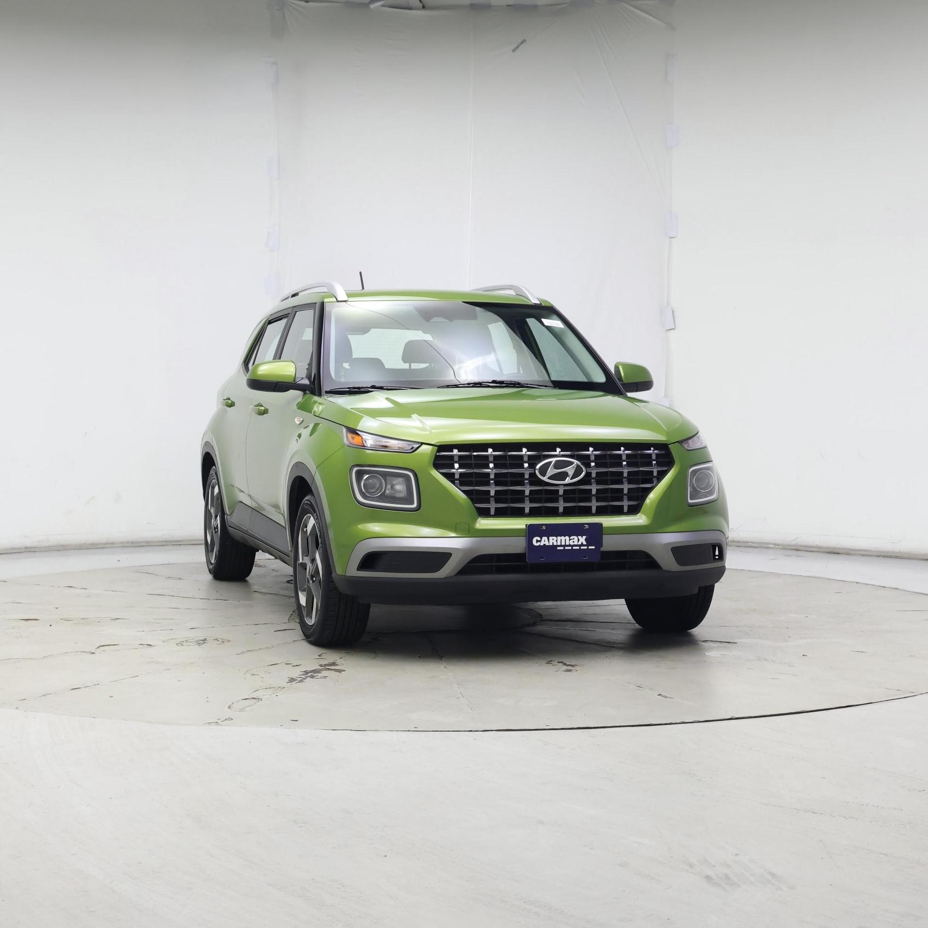 Thumbnail: 2023 Hyundai Venue - 5