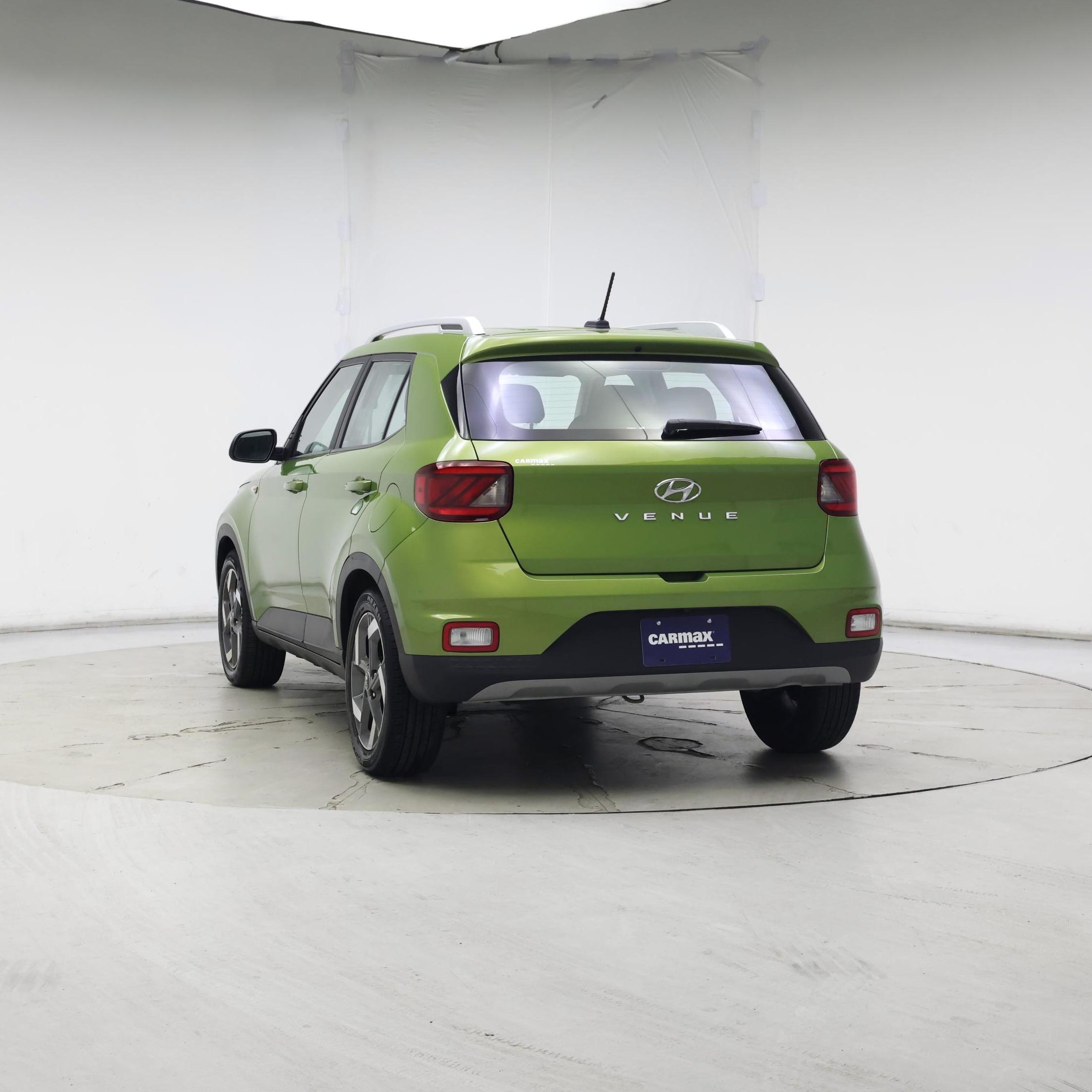 Thumbnail: 2023 Hyundai Venue - 6