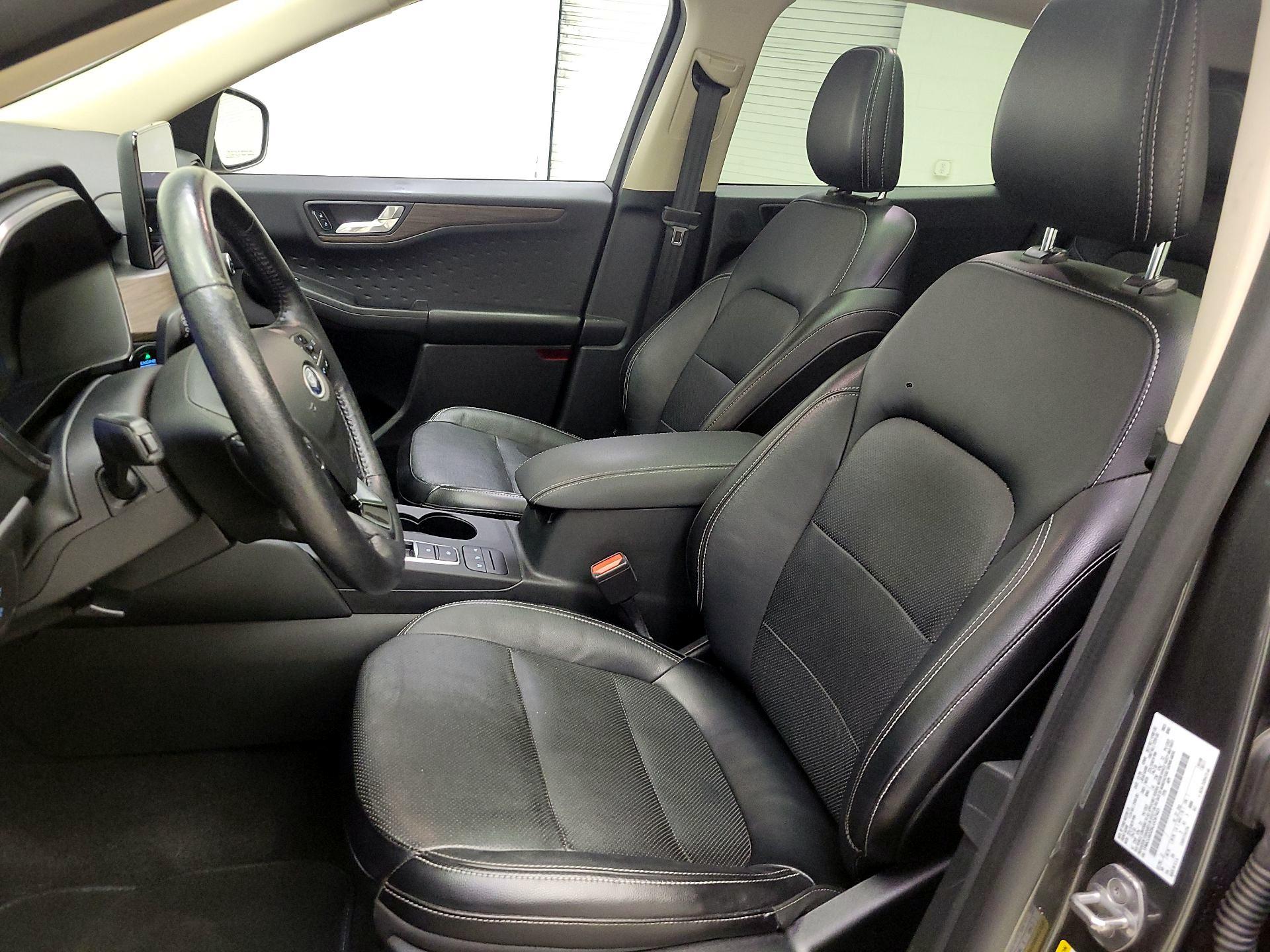 Thumbnail: 2020 Ford Escape - 11