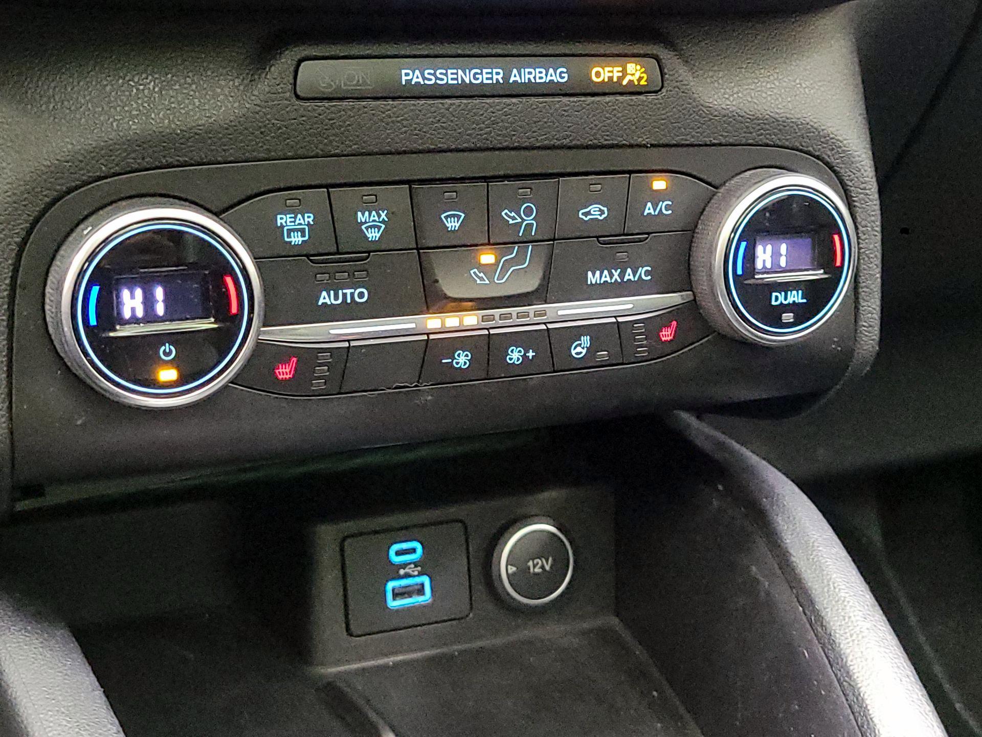 Thumbnail: 2020 Ford Escape - 17