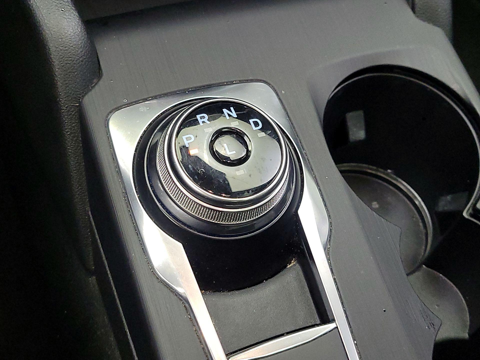 Thumbnail: 2020 Ford Escape - 18