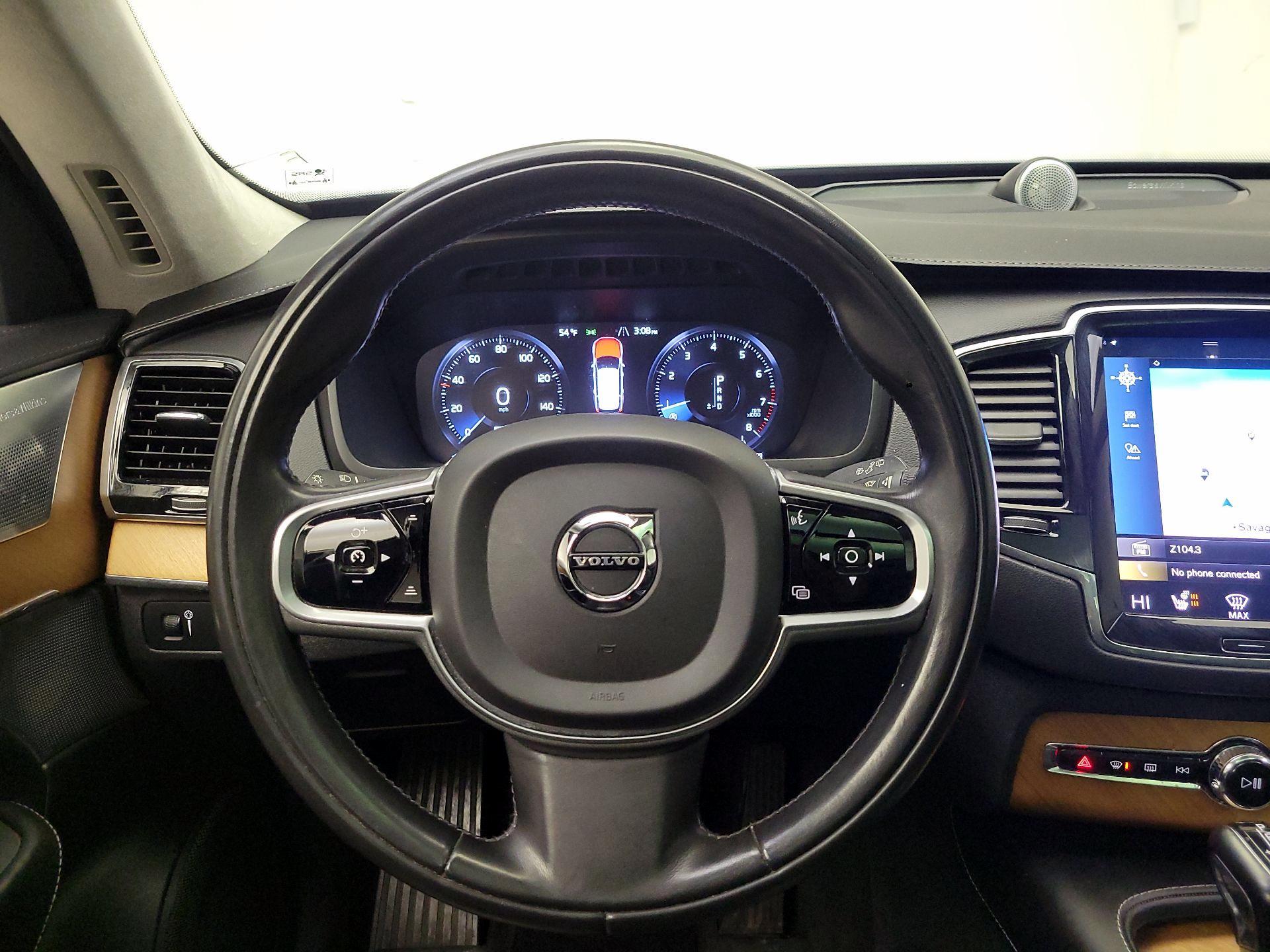 Thumbnail: 2020 Volvo XC90 - 10