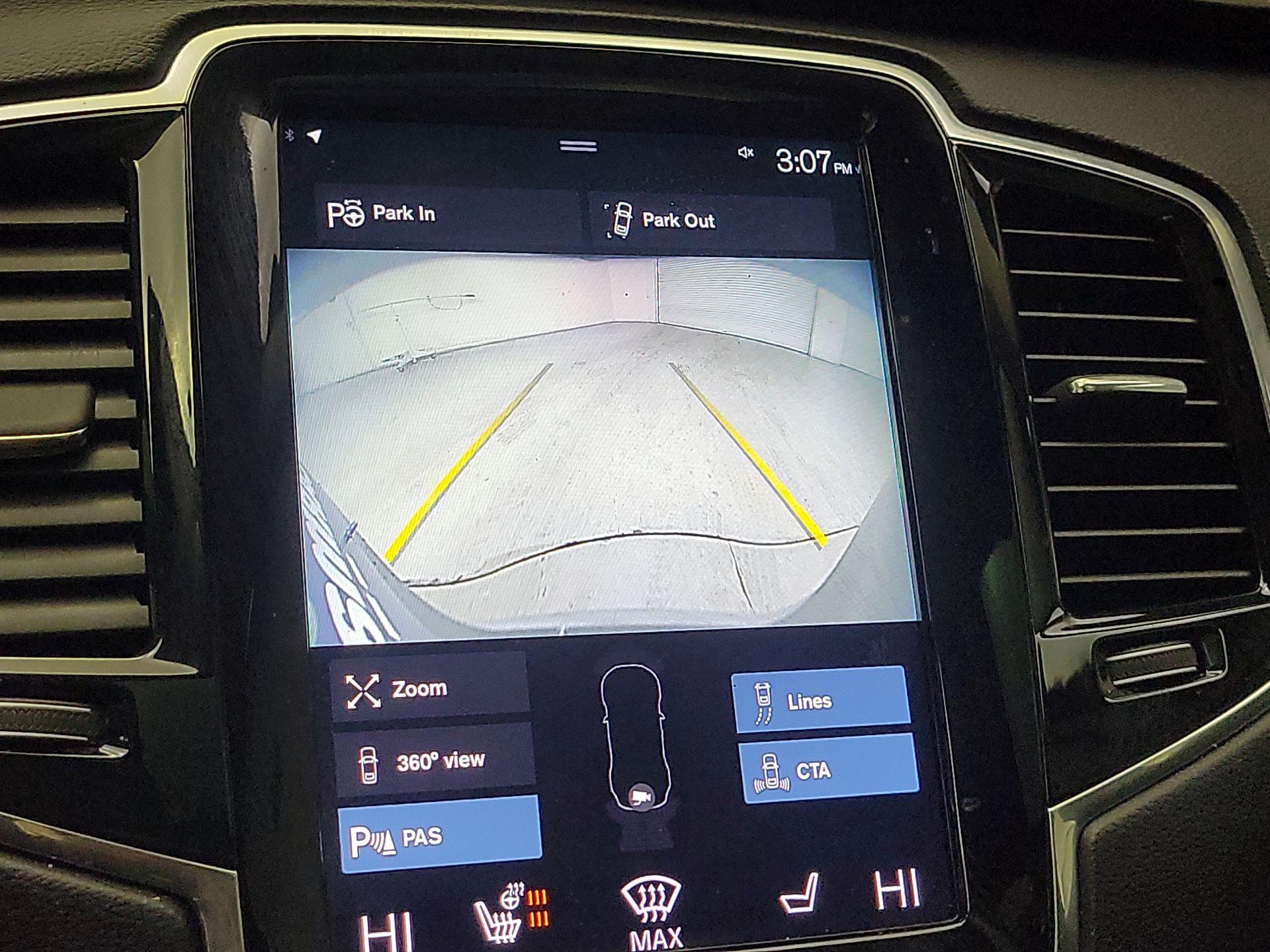 Thumbnail: 2020 Volvo XC90 - 15