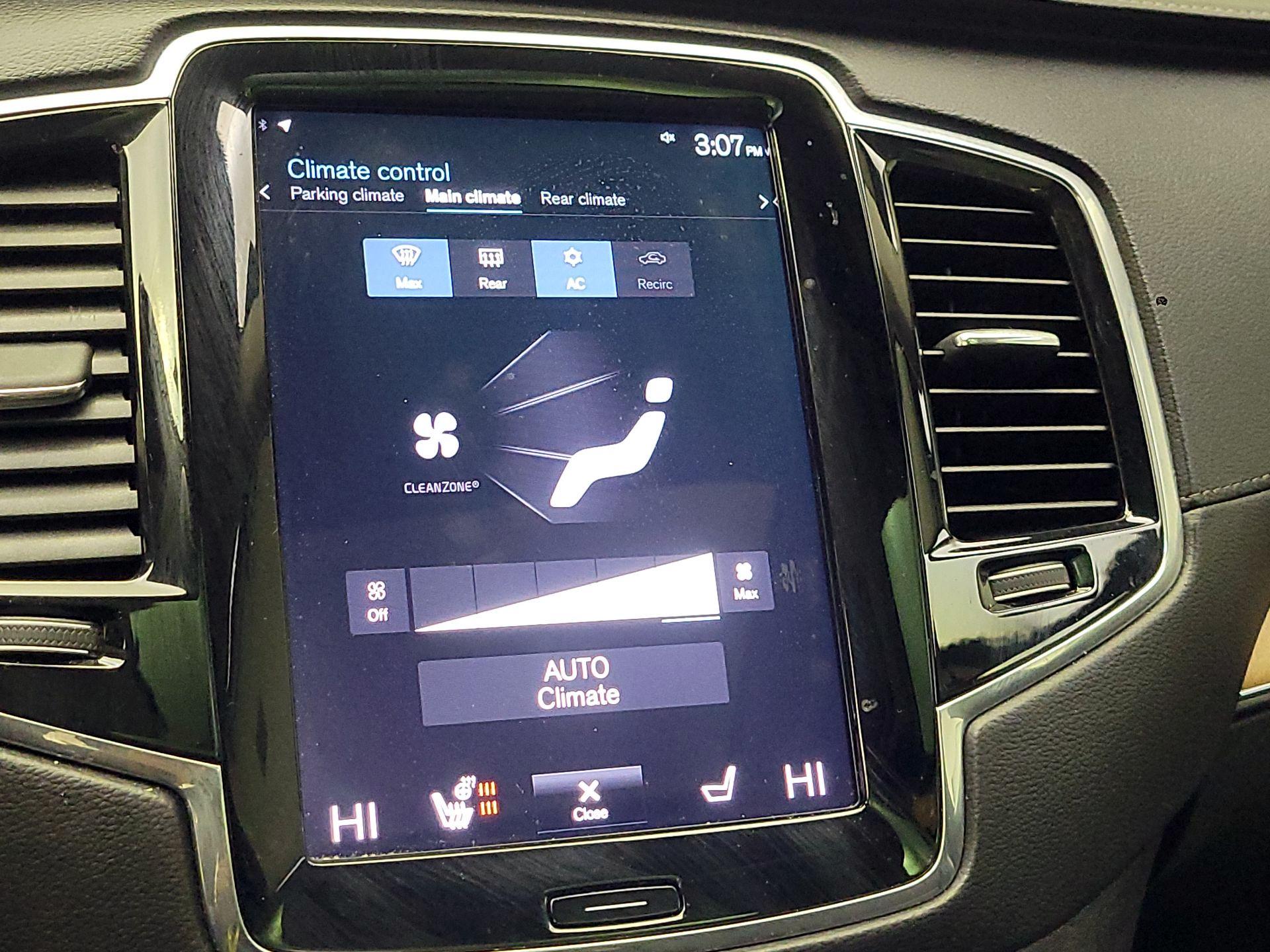 Thumbnail: 2020 Volvo XC90 - 17