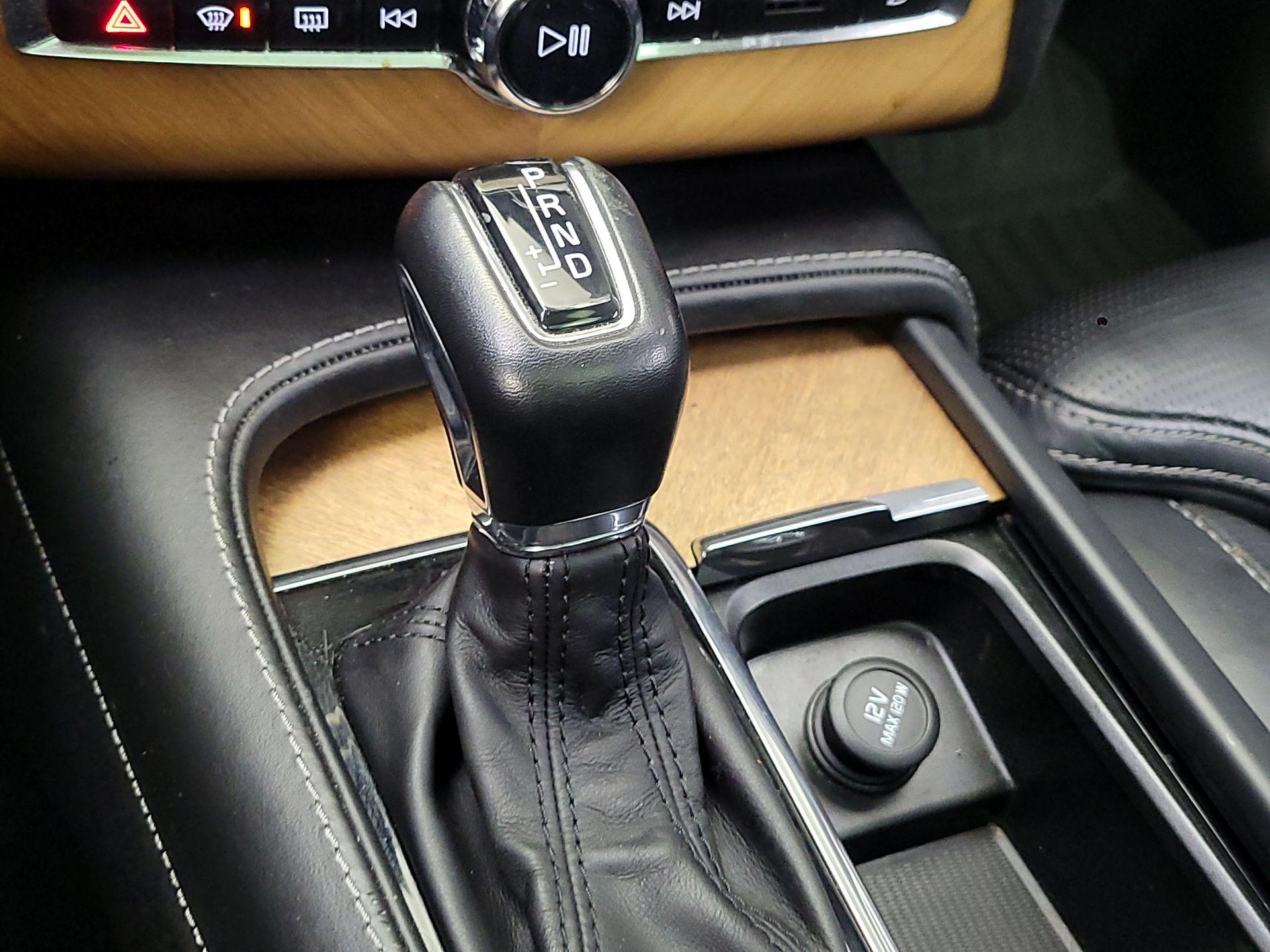 Thumbnail: 2020 Volvo XC90 - 18