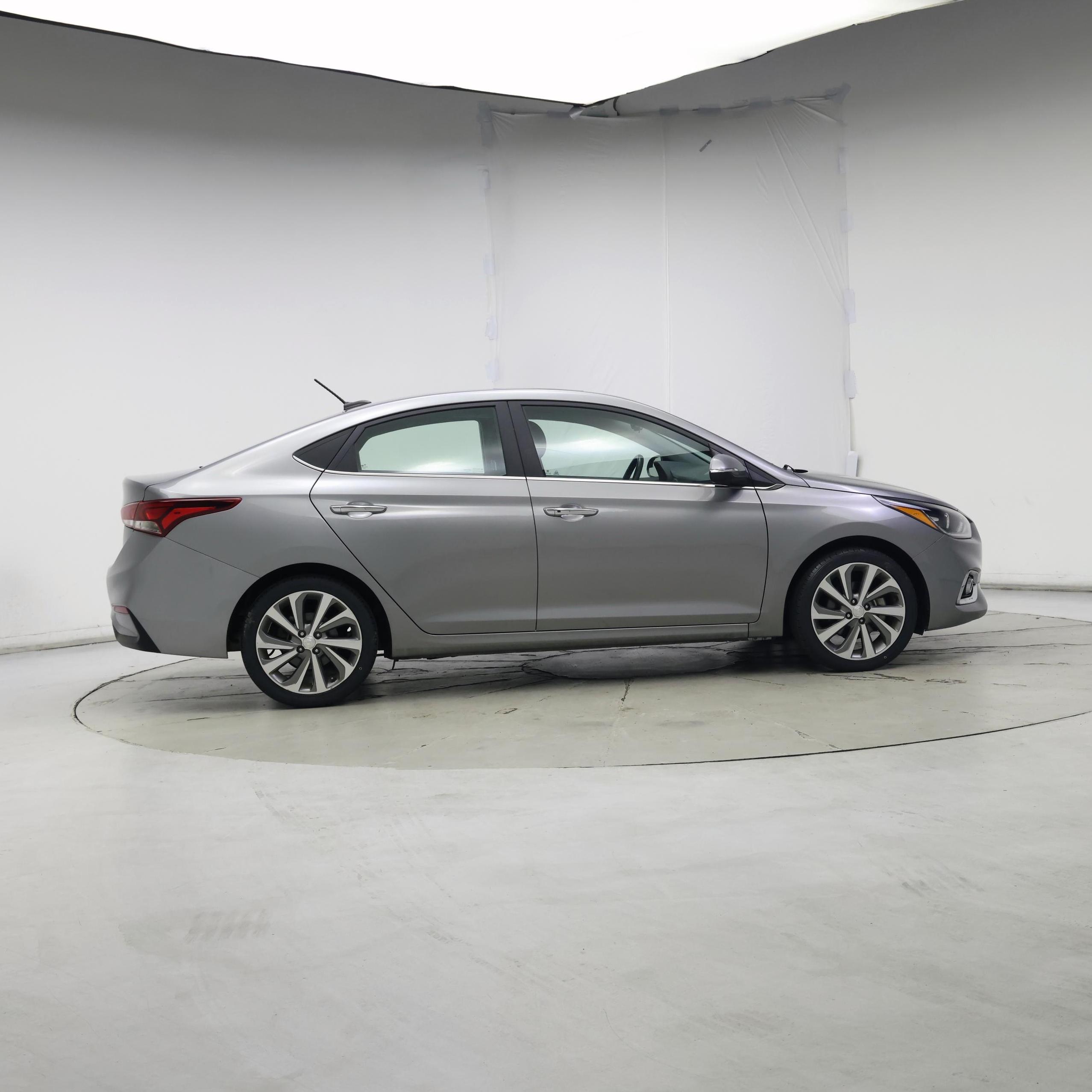 Thumbnail: 2022 Hyundai Accent - 7