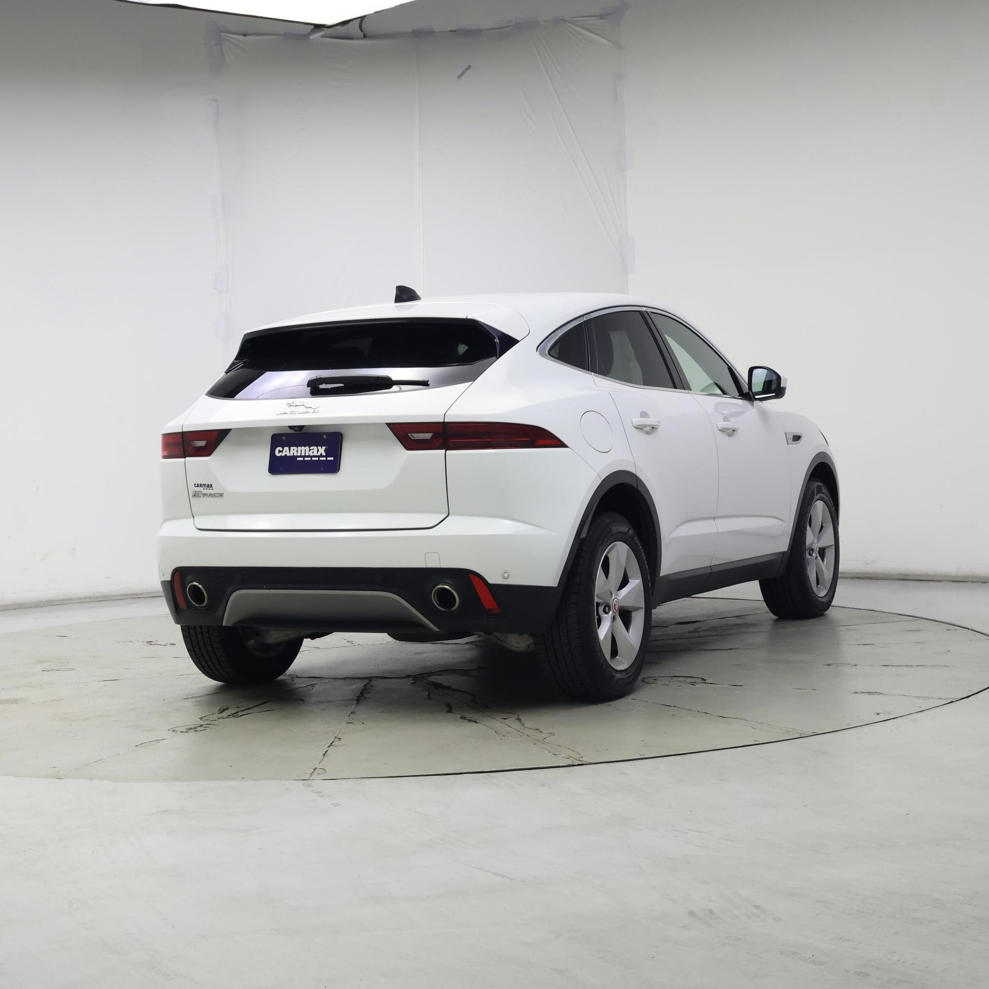 Thumbnail: 2021 Jaguar E-Pace - 8