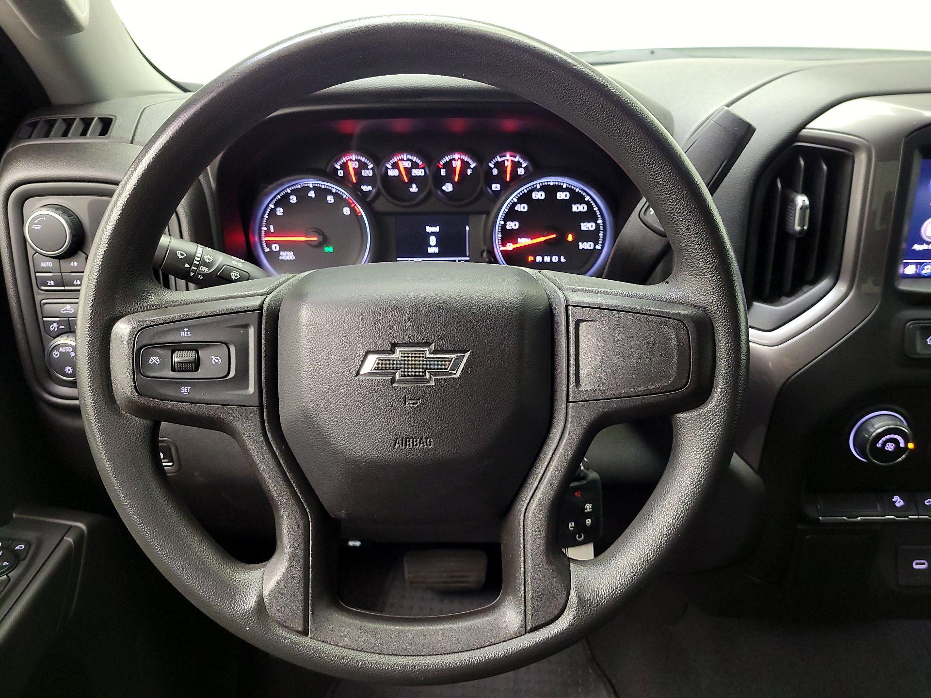 Thumbnail: 2021 Chevrolet Silverado 1500 - 10