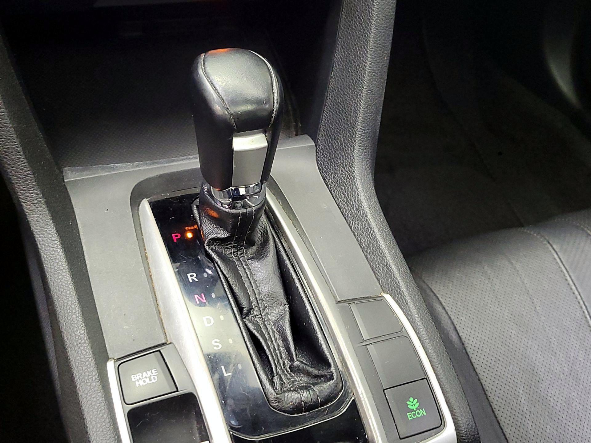 Thumbnail: 2017 Honda Civic - 18