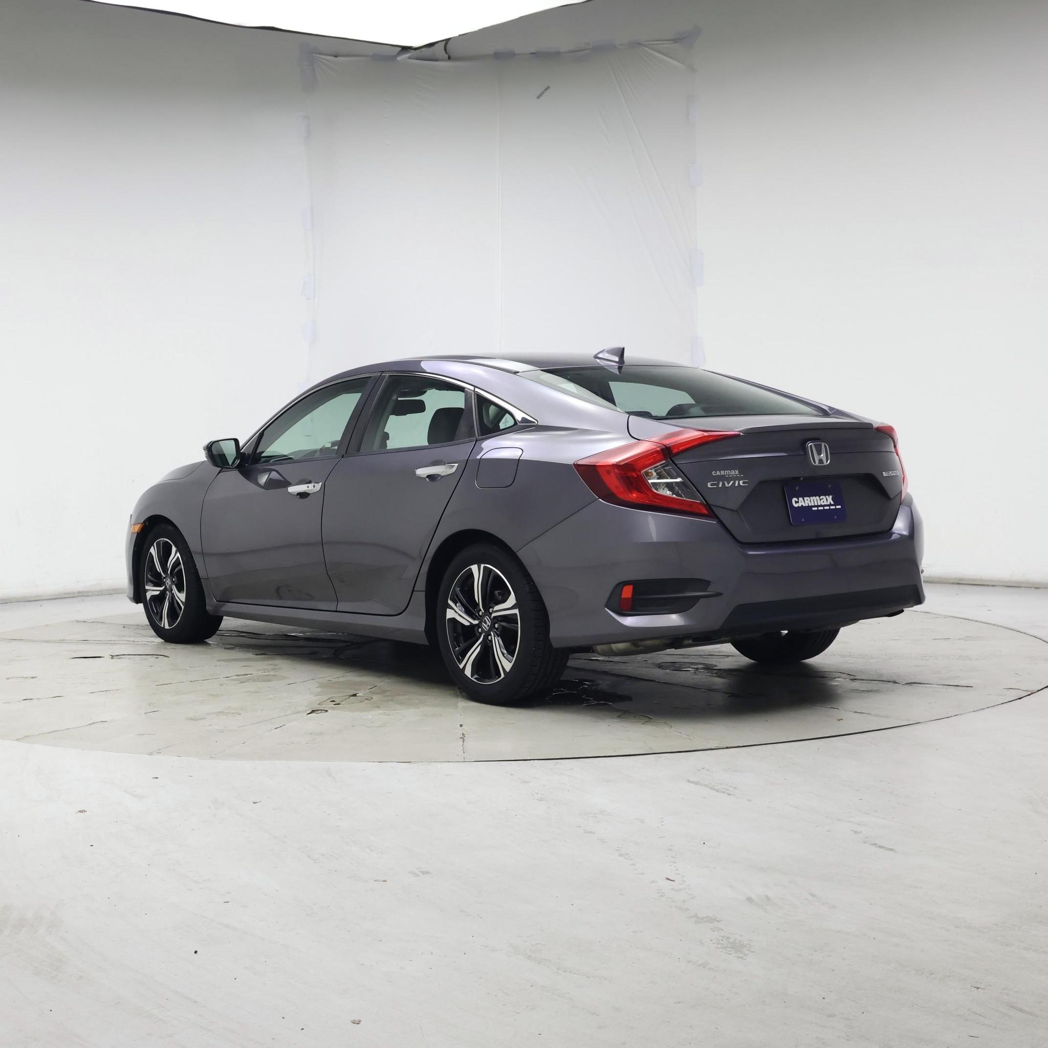 Thumbnail: 2017 Honda Civic - 2