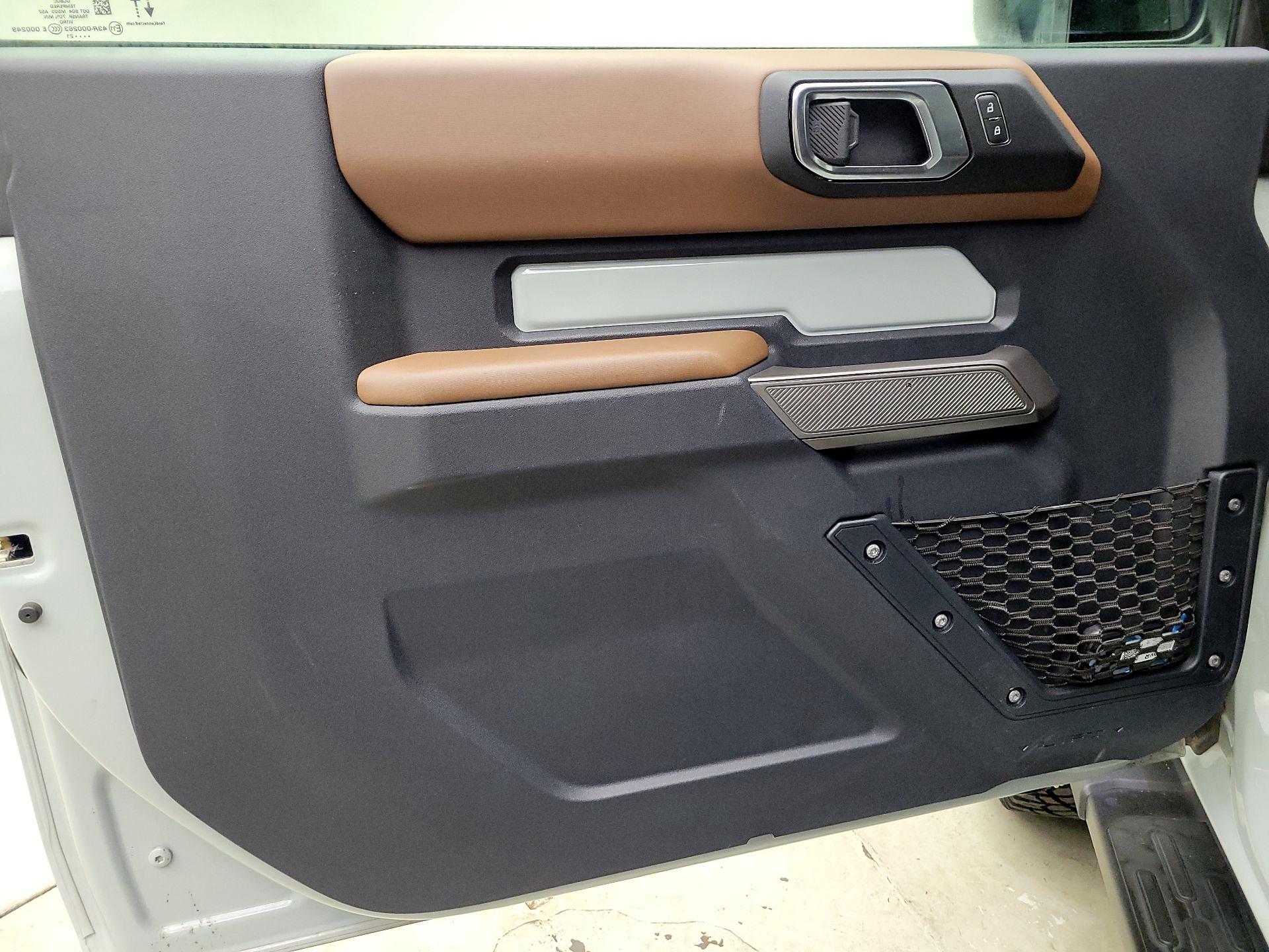 Thumbnail: 2021 Ford Bronco - 12