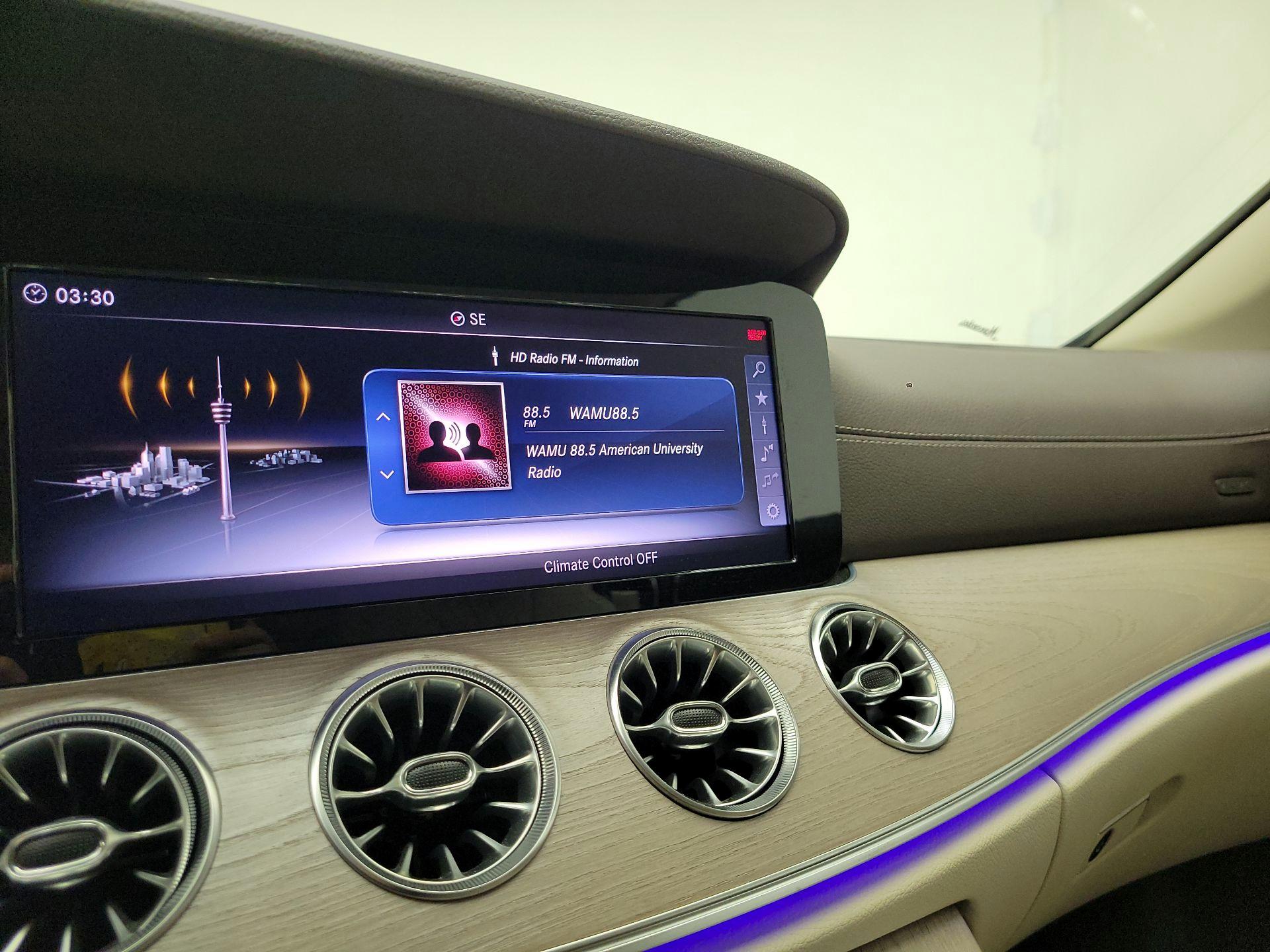 Thumbnail: 2018 Mercedes-Benz E-Class - 15