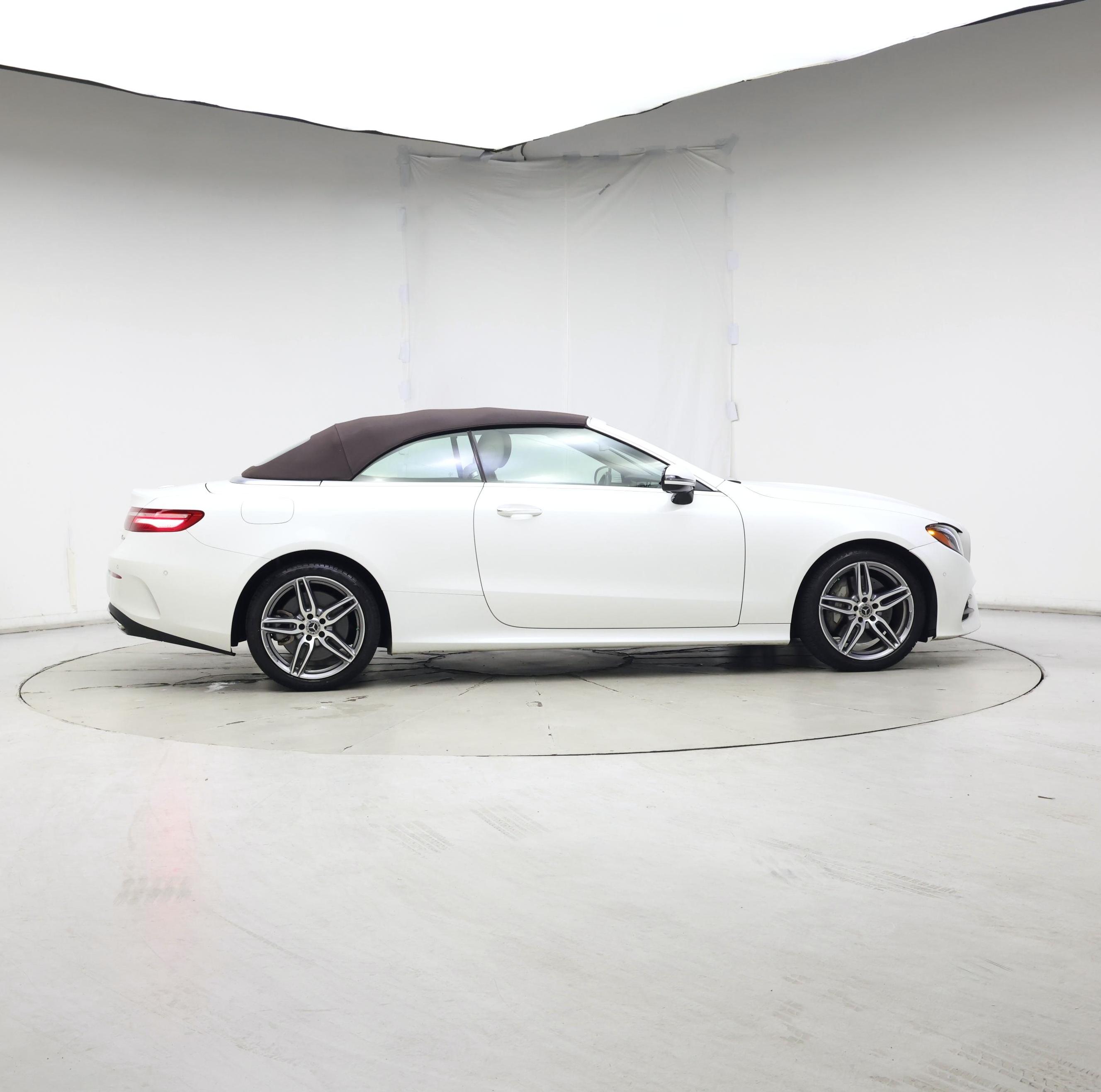 Thumbnail: 2018 Mercedes-Benz E-Class - 7