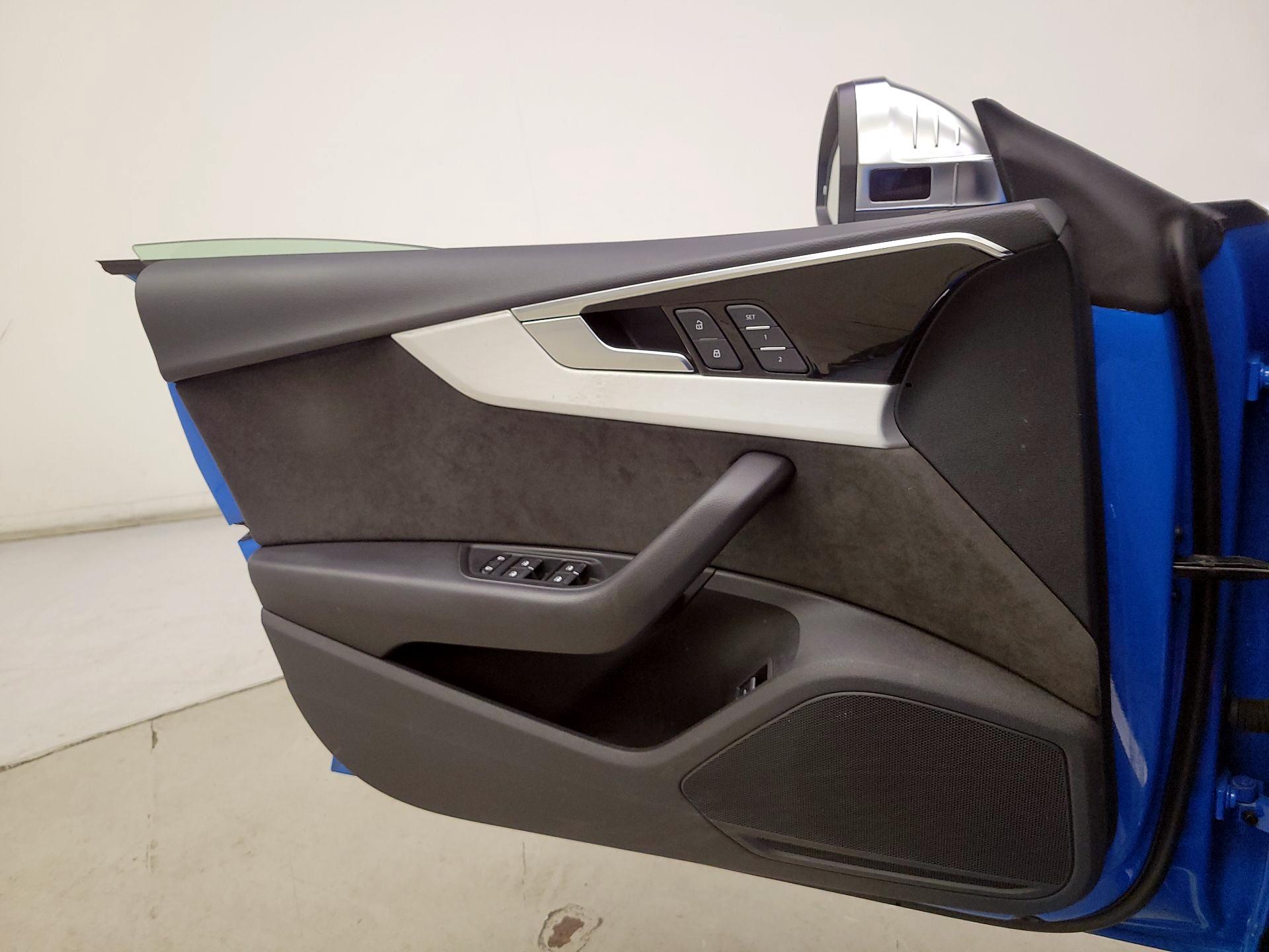 Thumbnail: 2021 Audi S5 - 12