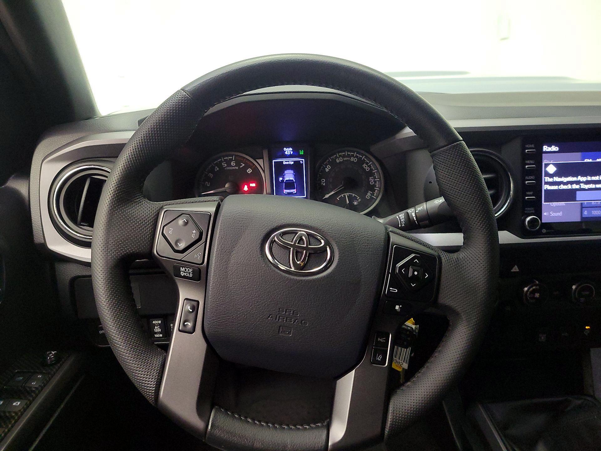 Thumbnail: 2020 Toyota Tacoma - 10