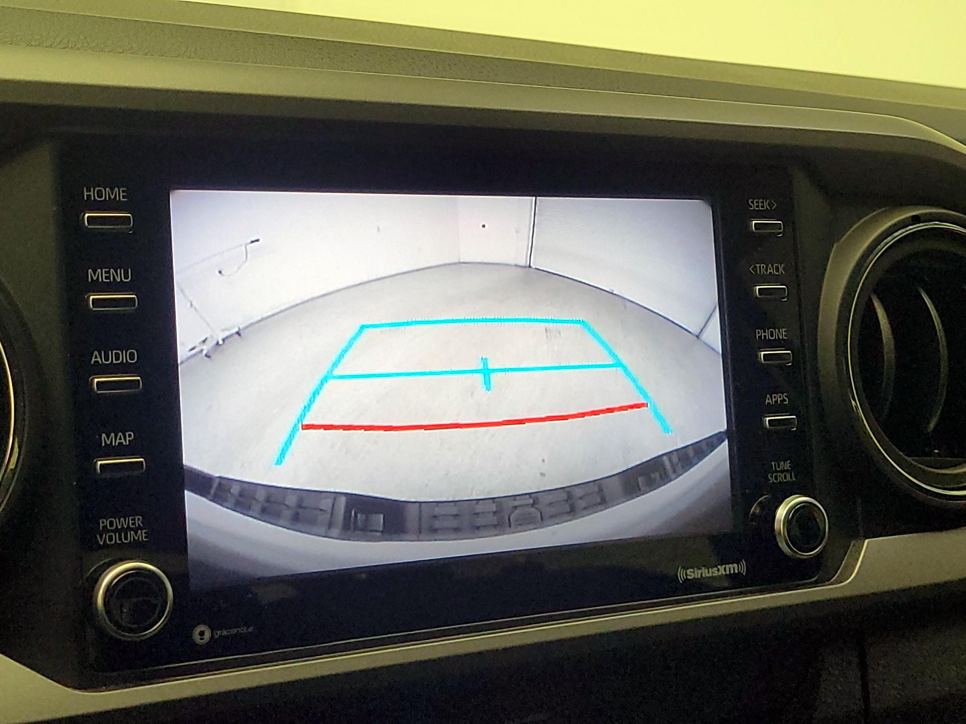 Thumbnail: 2020 Toyota Tacoma - 14