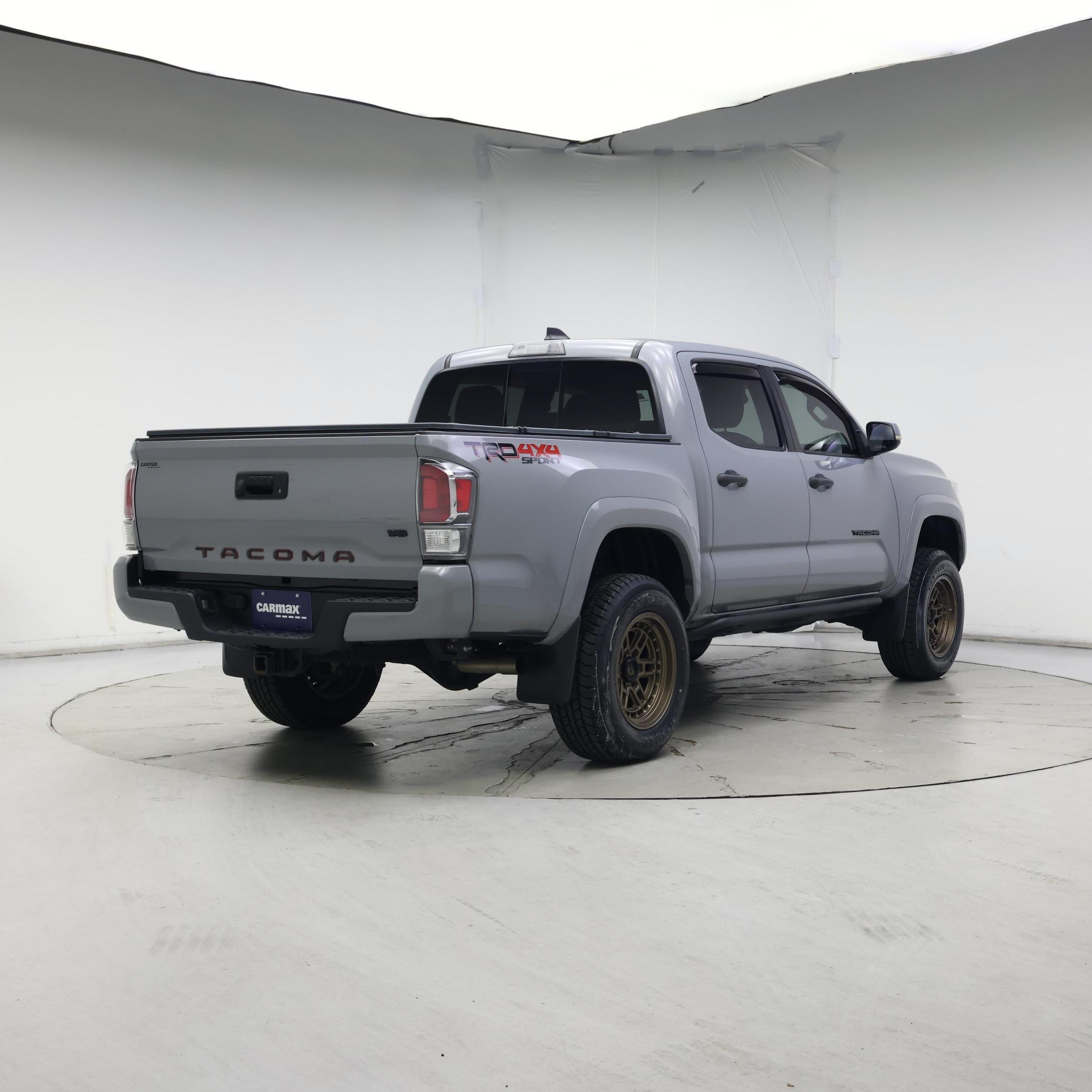 Thumbnail: 2020 Toyota Tacoma - 8