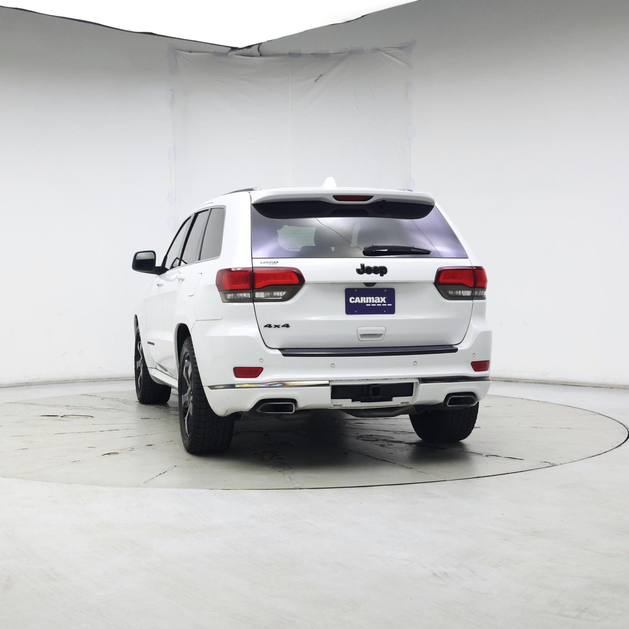 Thumbnail: 2016 Jeep Grand Cherokee - 6