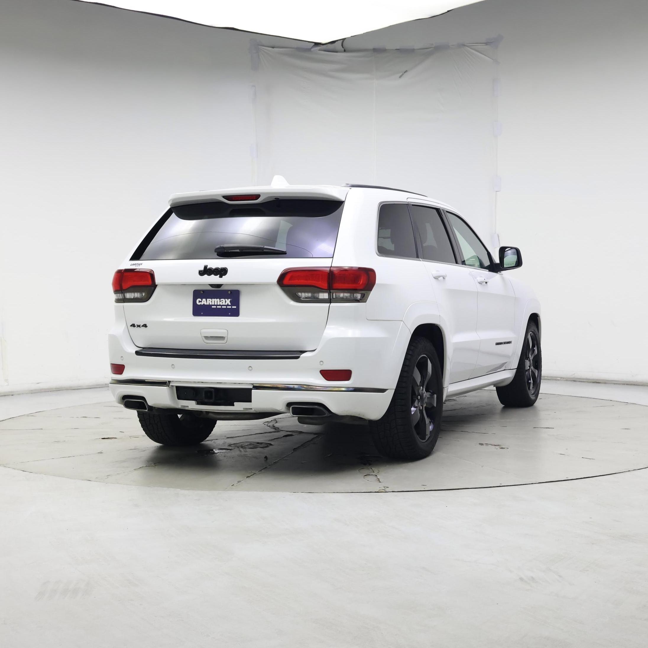 Thumbnail: 2016 Jeep Grand Cherokee - 8