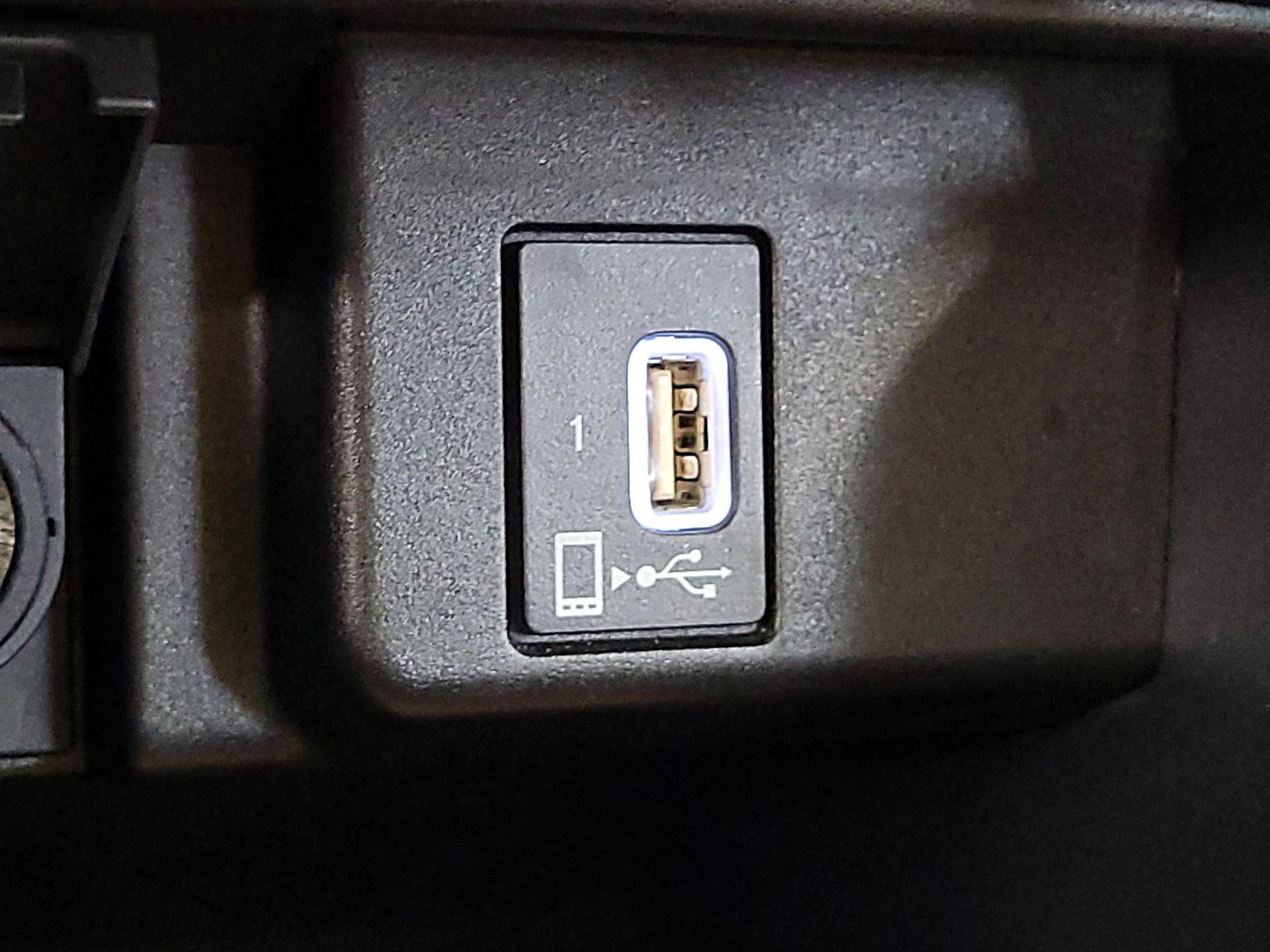 Thumbnail: 2019 Honda Accord - 19