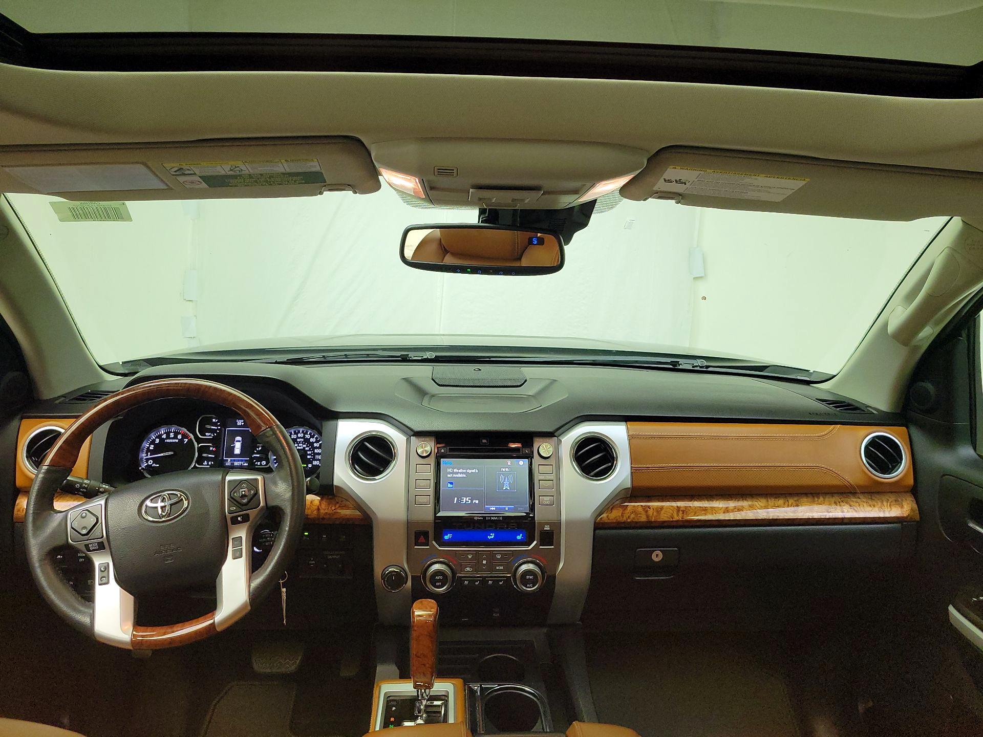 Thumbnail: 2018 Toyota Tundra - 9