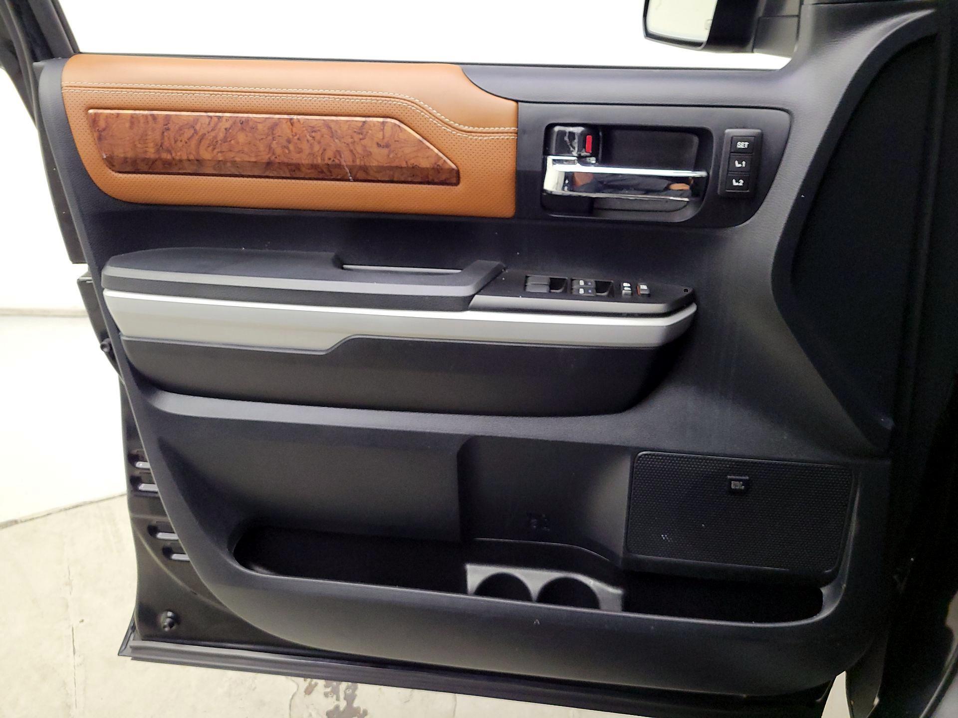 Thumbnail: 2018 Toyota Tundra - 12