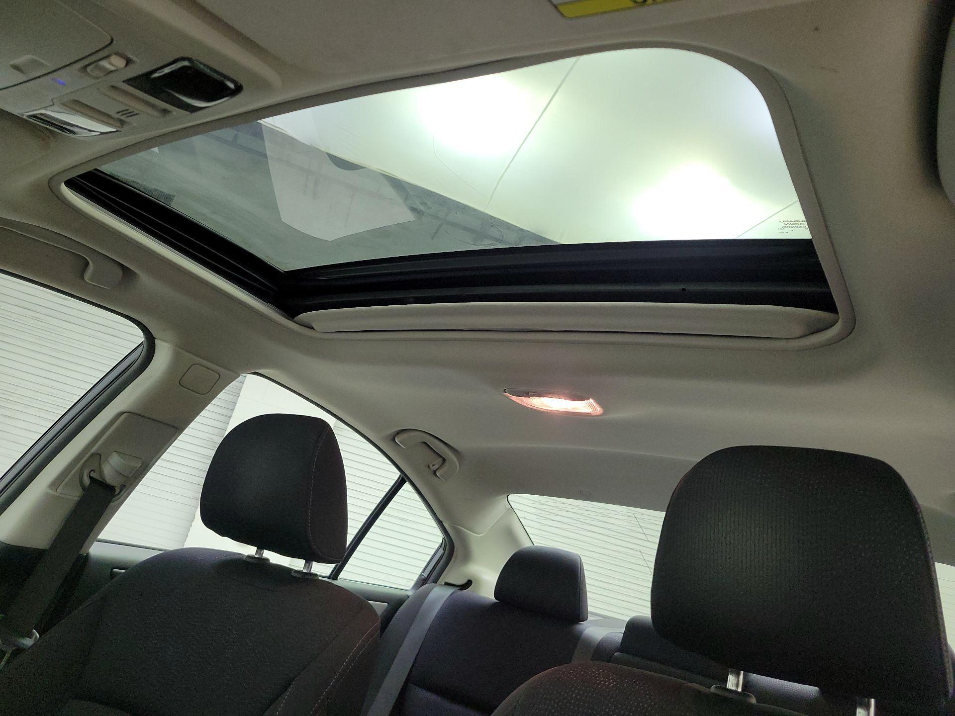 Thumbnail: 2015 Subaru Legacy - 20