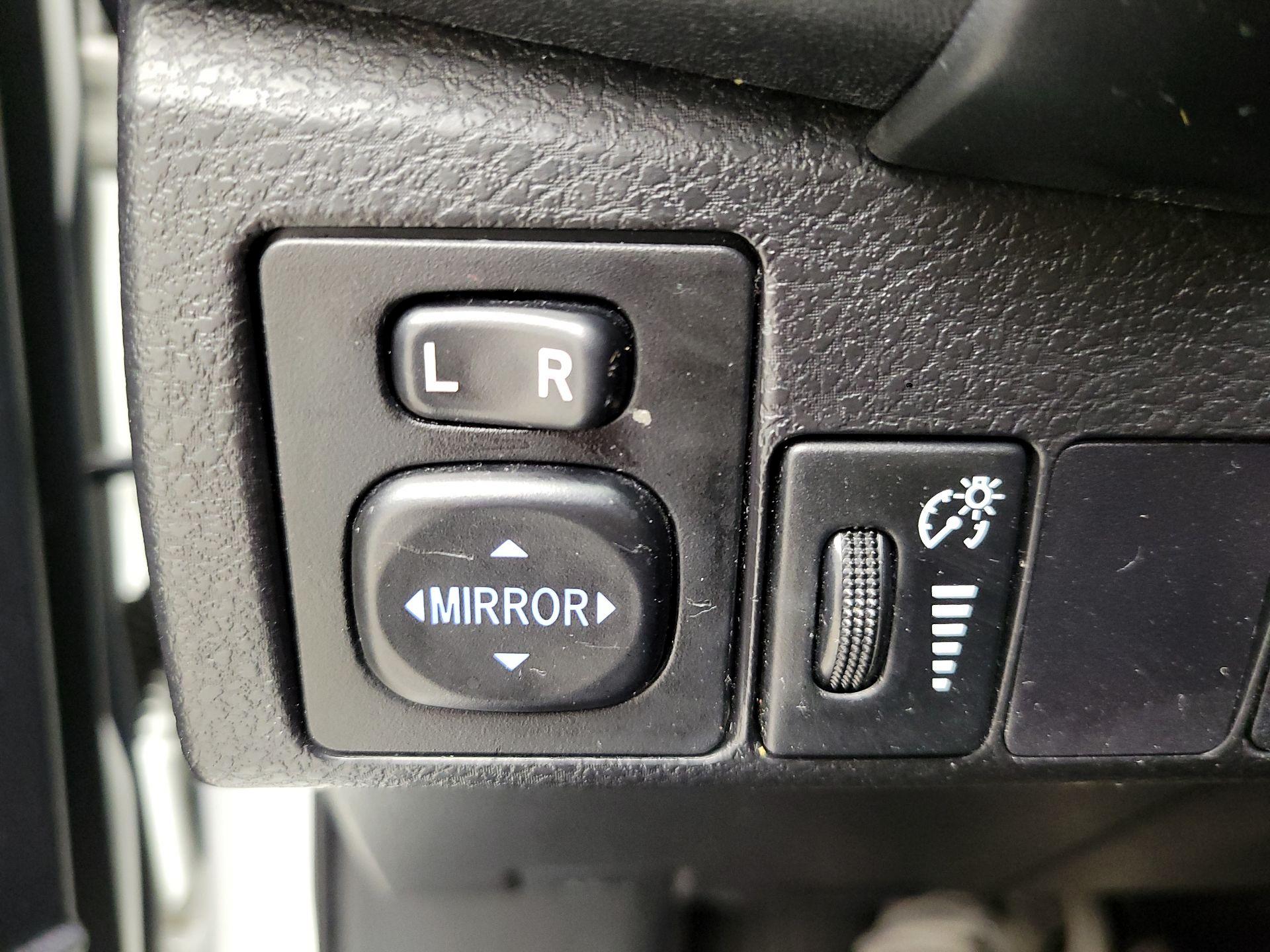 Thumbnail: 2018 Toyota Corolla - 13