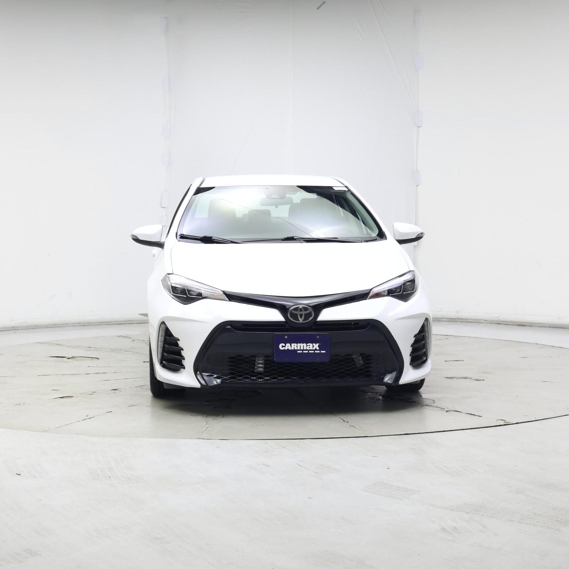 Thumbnail: 2018 Toyota Corolla - 5
