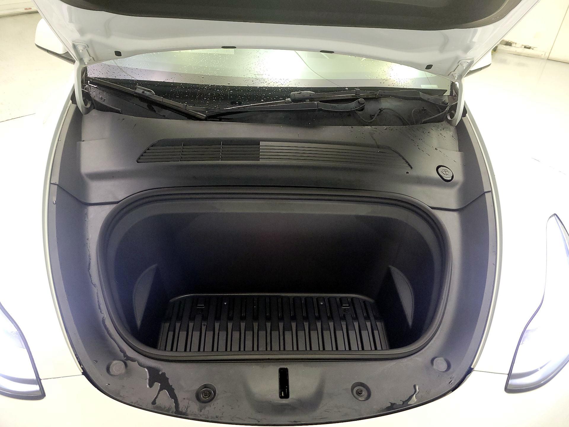 Thumbnail: 2021 Tesla Model Y - 20