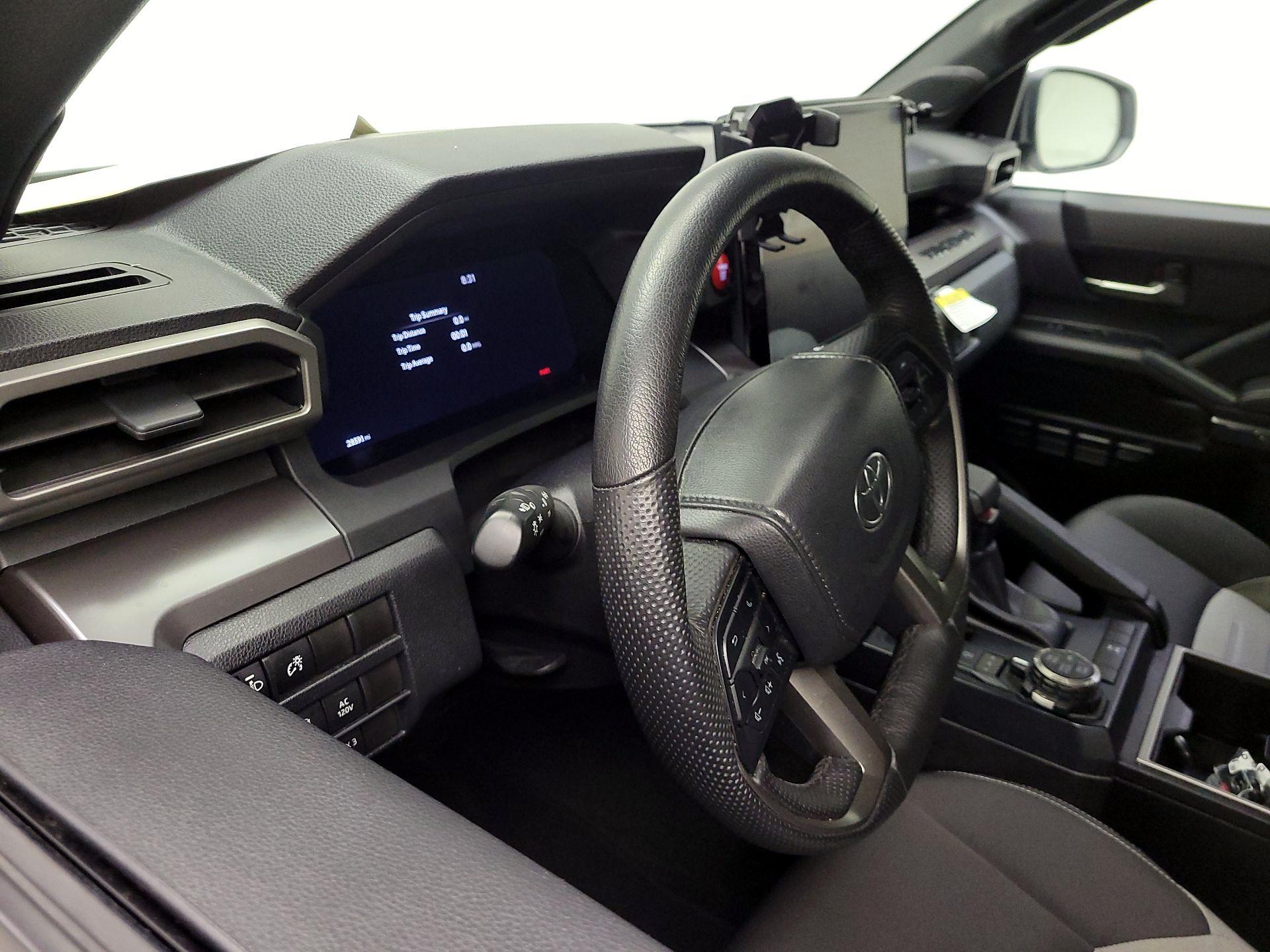 Thumbnail: 2024 Toyota Tacoma - 9